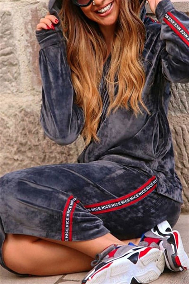 Serit Yazılı Kadife Etek Sweatshirt Takım