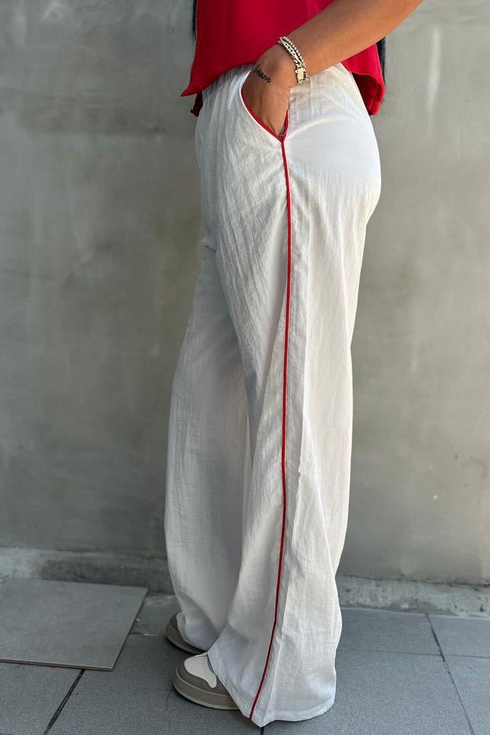 Şeritli Beyaz Paraşüt PantolonPANTOLON