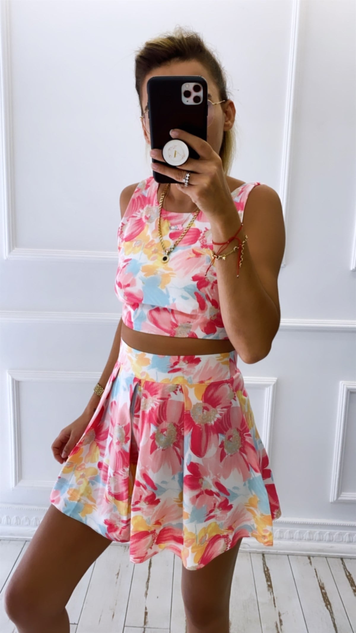 Sırt Dekolteli Crop Bluz Şort Takım