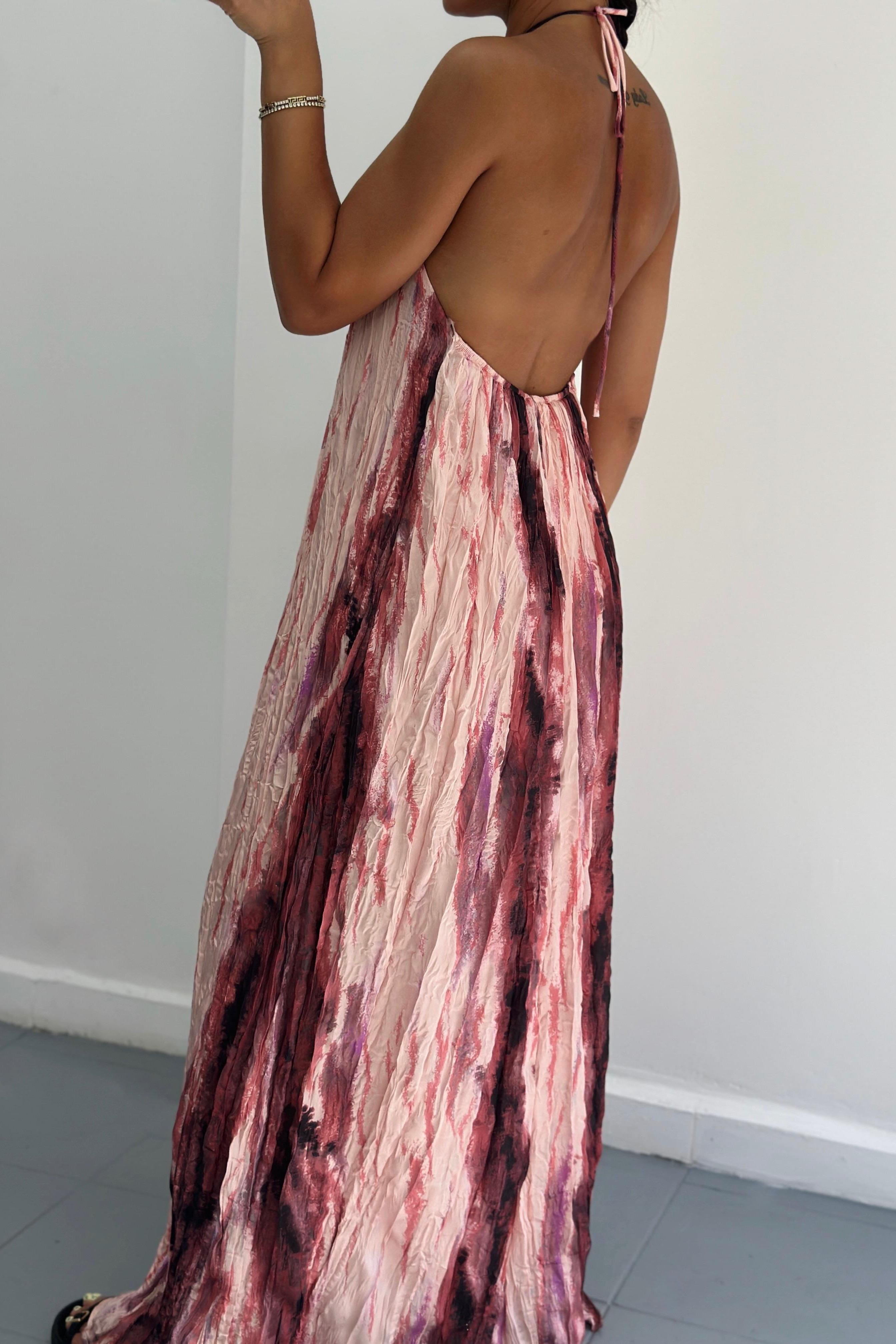 Sırt Detay Desenli Pembe ElbiseELBİSE