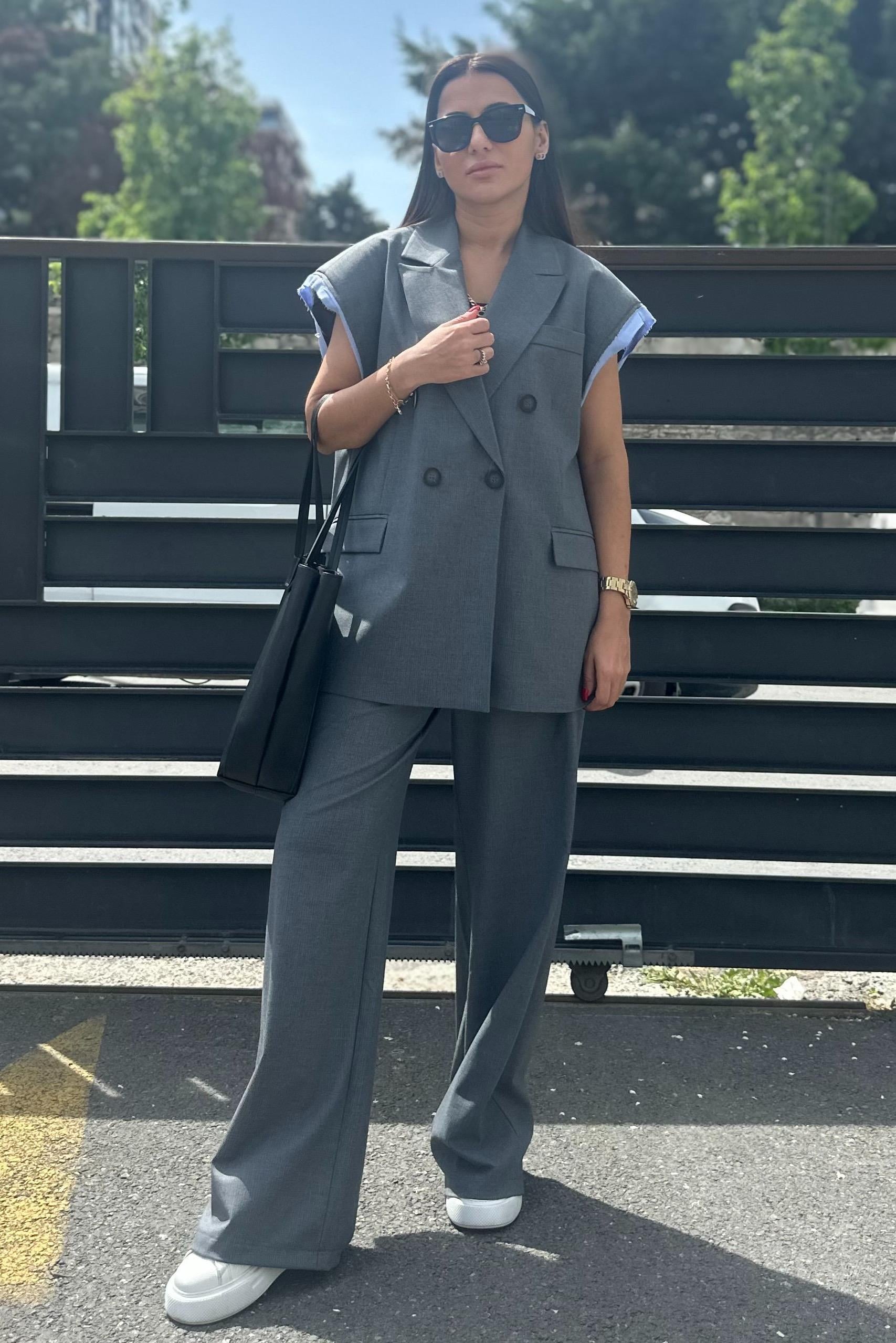 Sırt Detaylı Oversize YelekMONT/CEKET