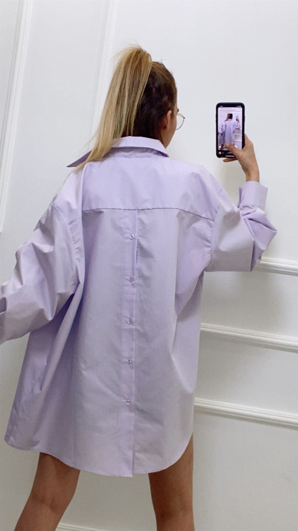 Sırtı Düğme Detaylı Oversize Poplin Gömlek