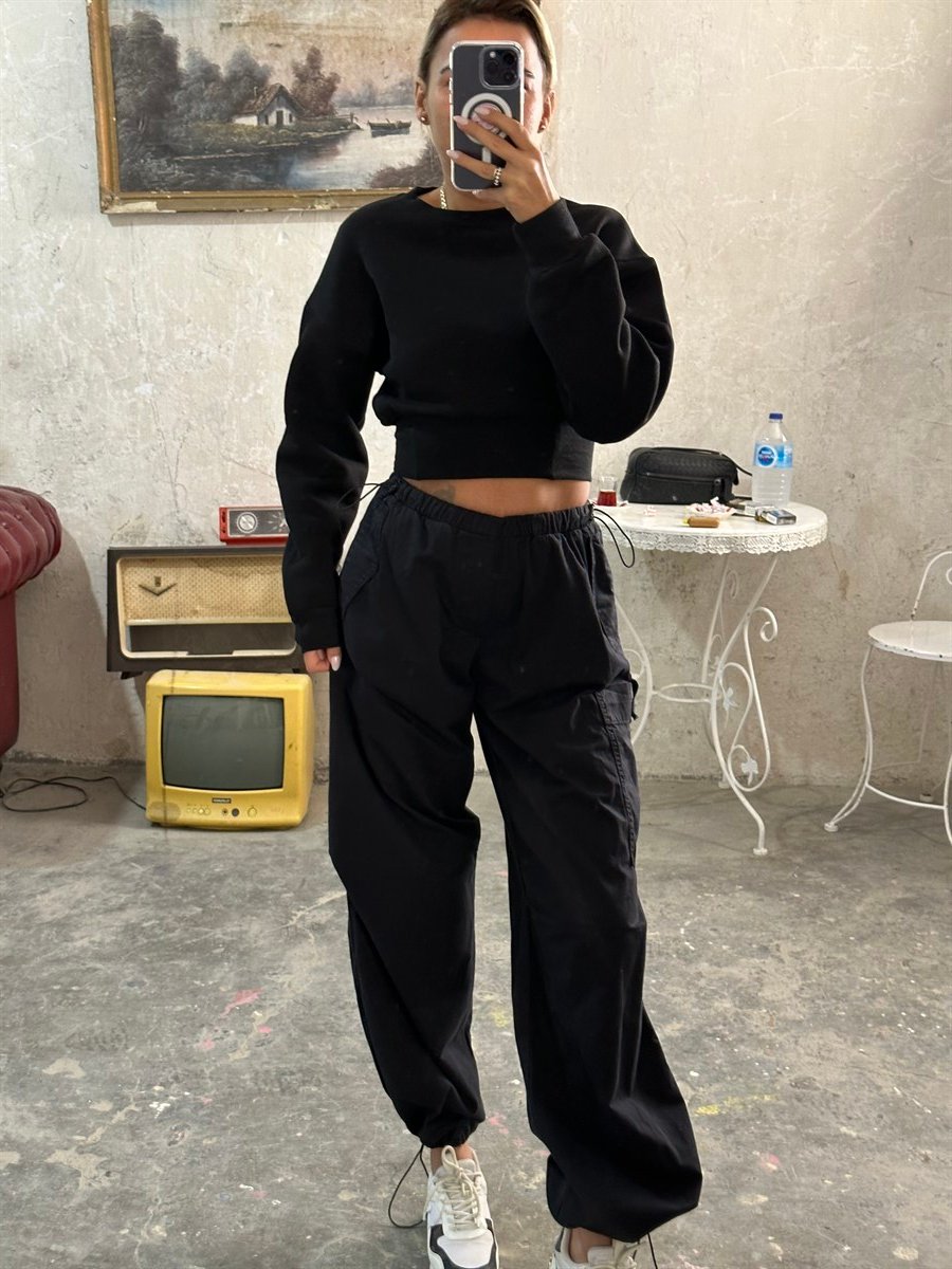 Siyah Gabardin Paraşüt PantolonPANTOLON
