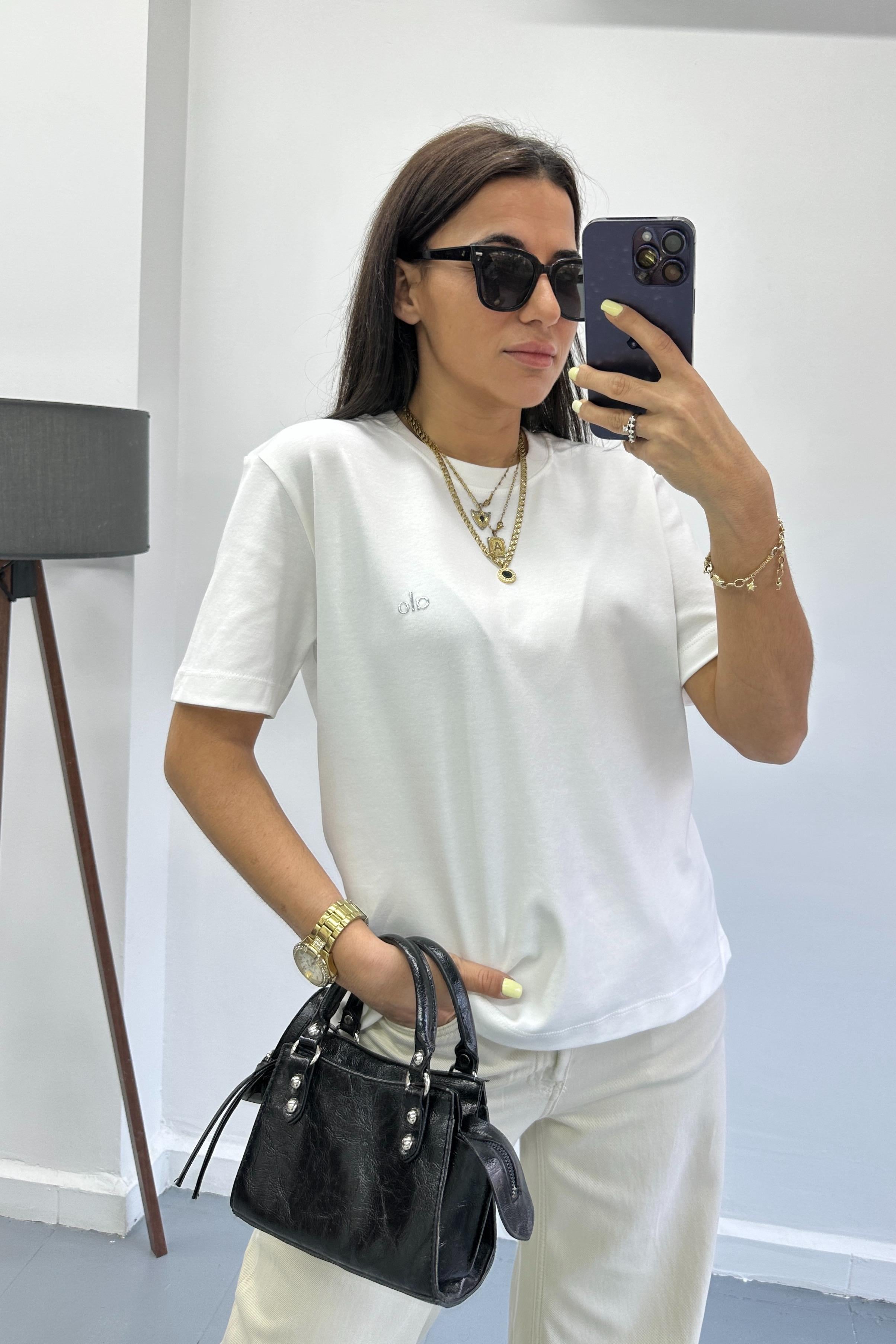 Soft Kumaş Açık Ekru Logolu TshirtTSHİRT