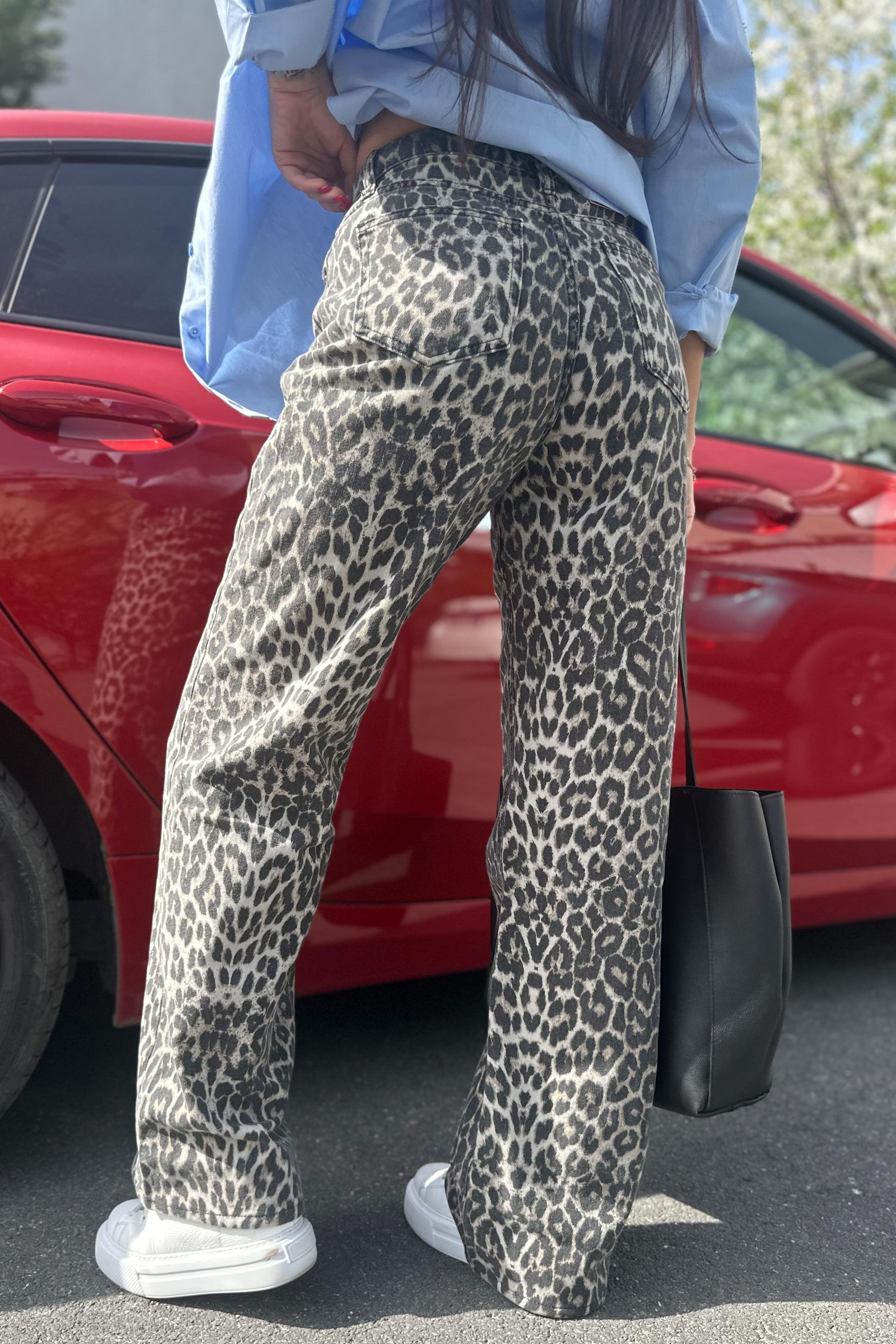 Straight Kesim Leopar Jean JEAN
