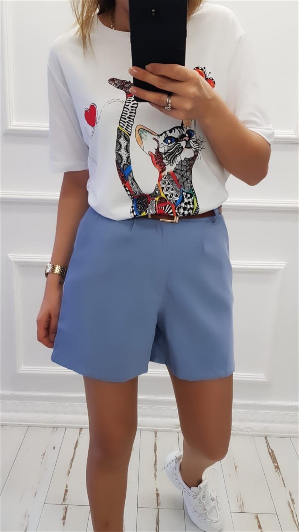 Tansel Kumaş Kemerli Şort