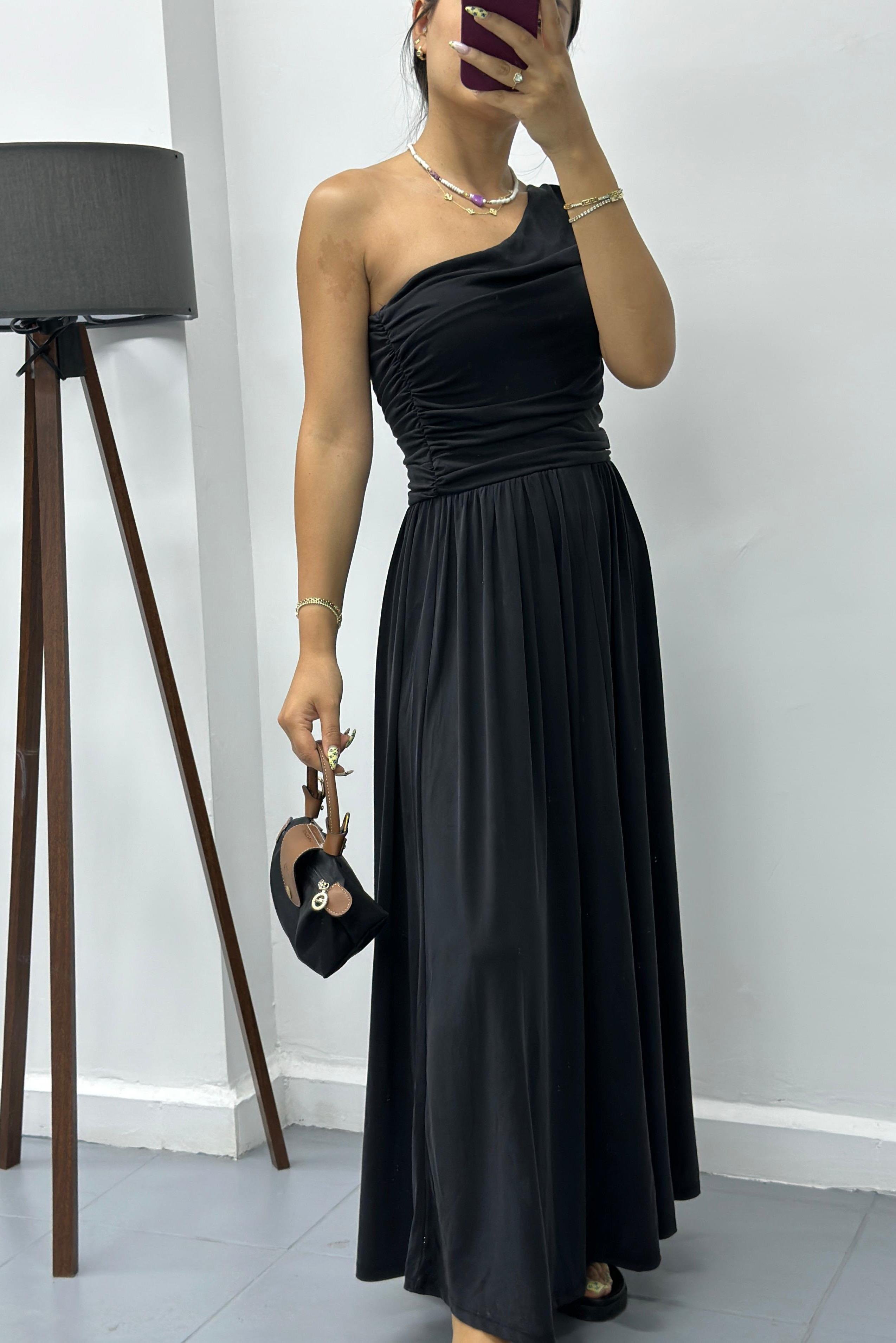 Tek Omuz Örme Siyah ElbiseELBİSE