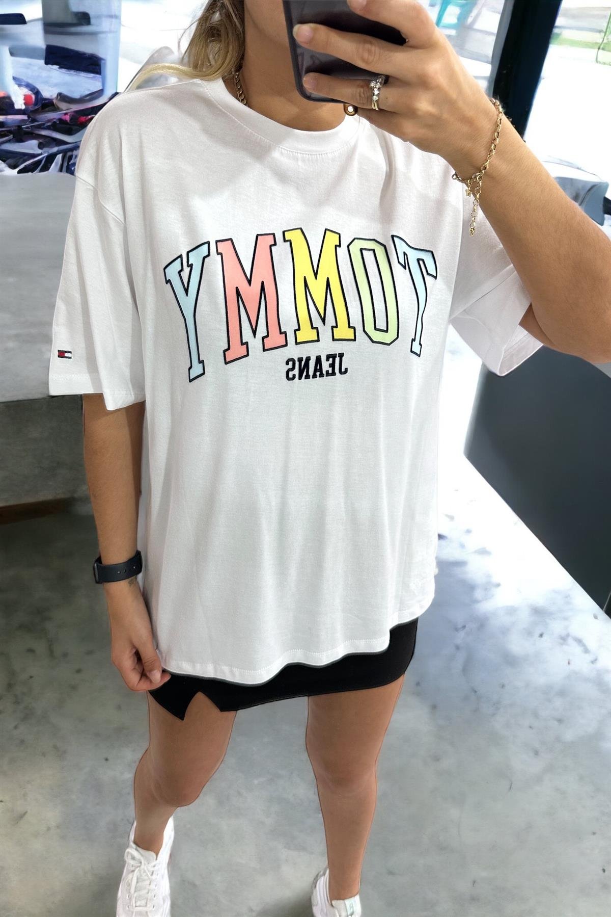 TMMY Beyaz TshirtTSHİRT