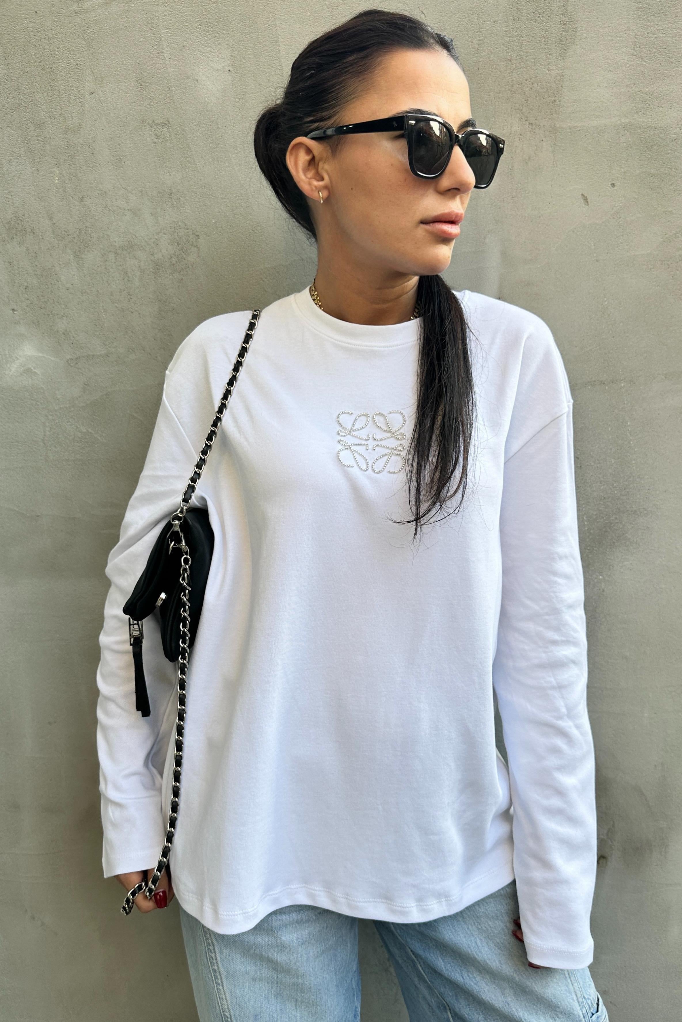 Uzun Kollu Kare Taşlı TshirtTSHİRT