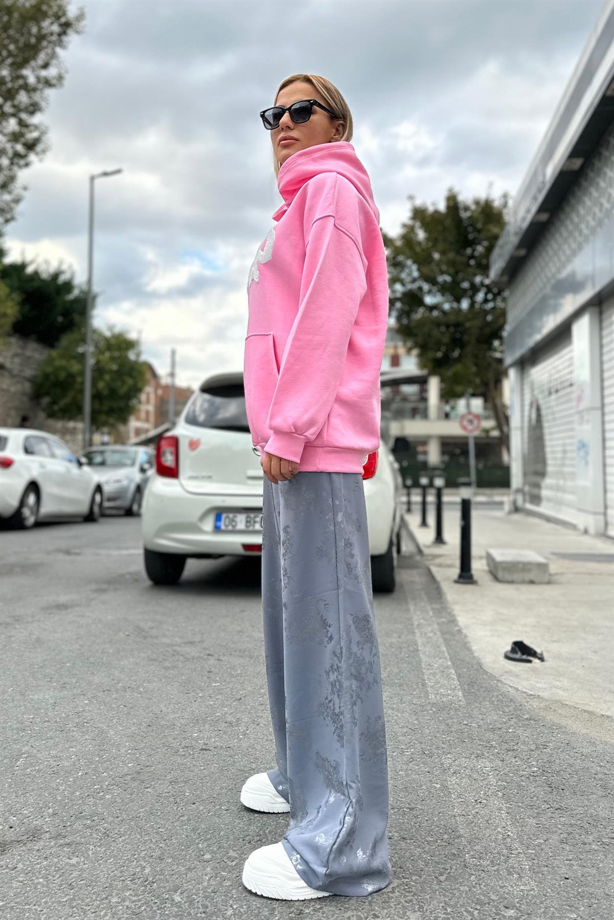 Varak Detaylı Antrasit PantolonPANTOLON