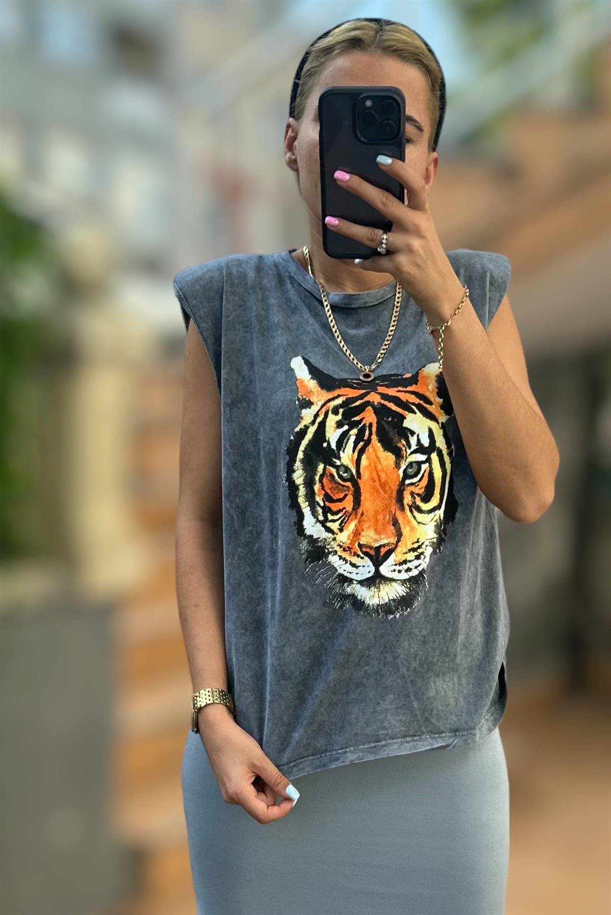 Vatkalı Antrasit Kaplan TshirtTSHİRT