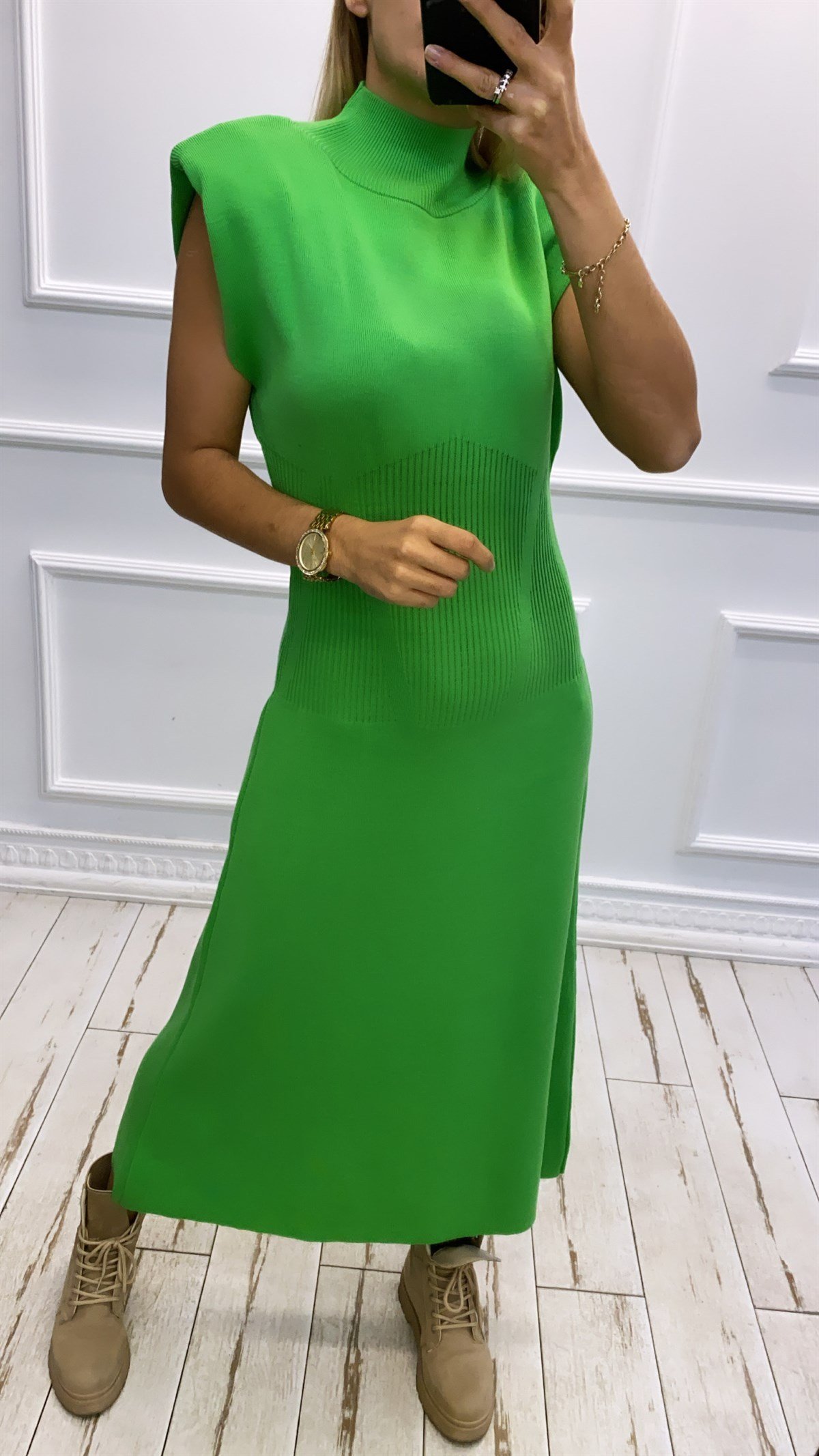 Vatkalı Triko ElbiseELBİSE
