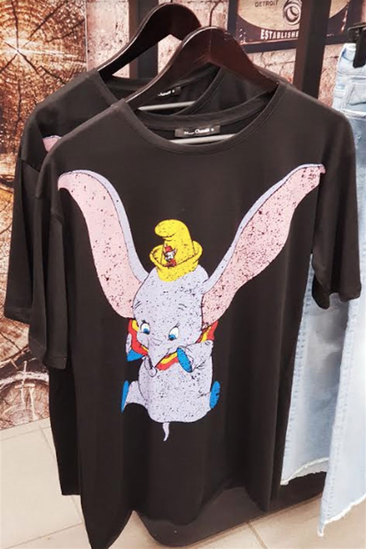 Yanları Yırtmaçlı Dumbo Tshirt