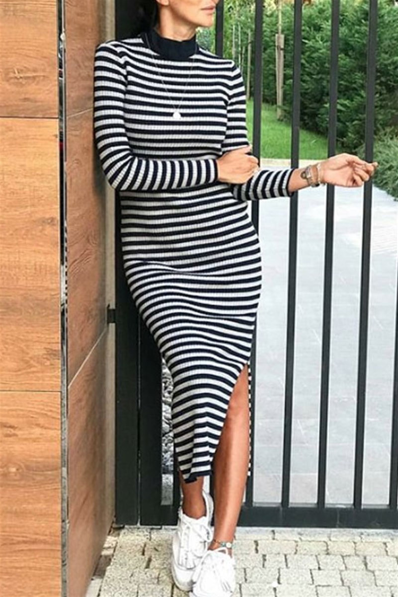 Yarım Balıkçı Çizgili Triko Elbise