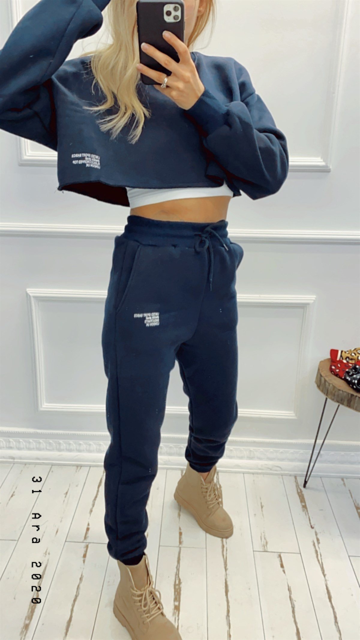 Yazı Detaylı Basic Eşofman Takım