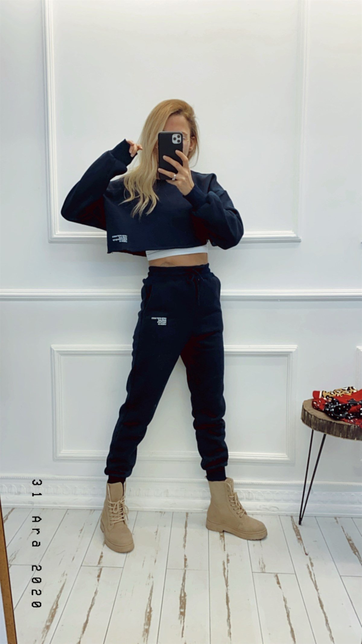 Yazı Detaylı Basic Eşofman Takım