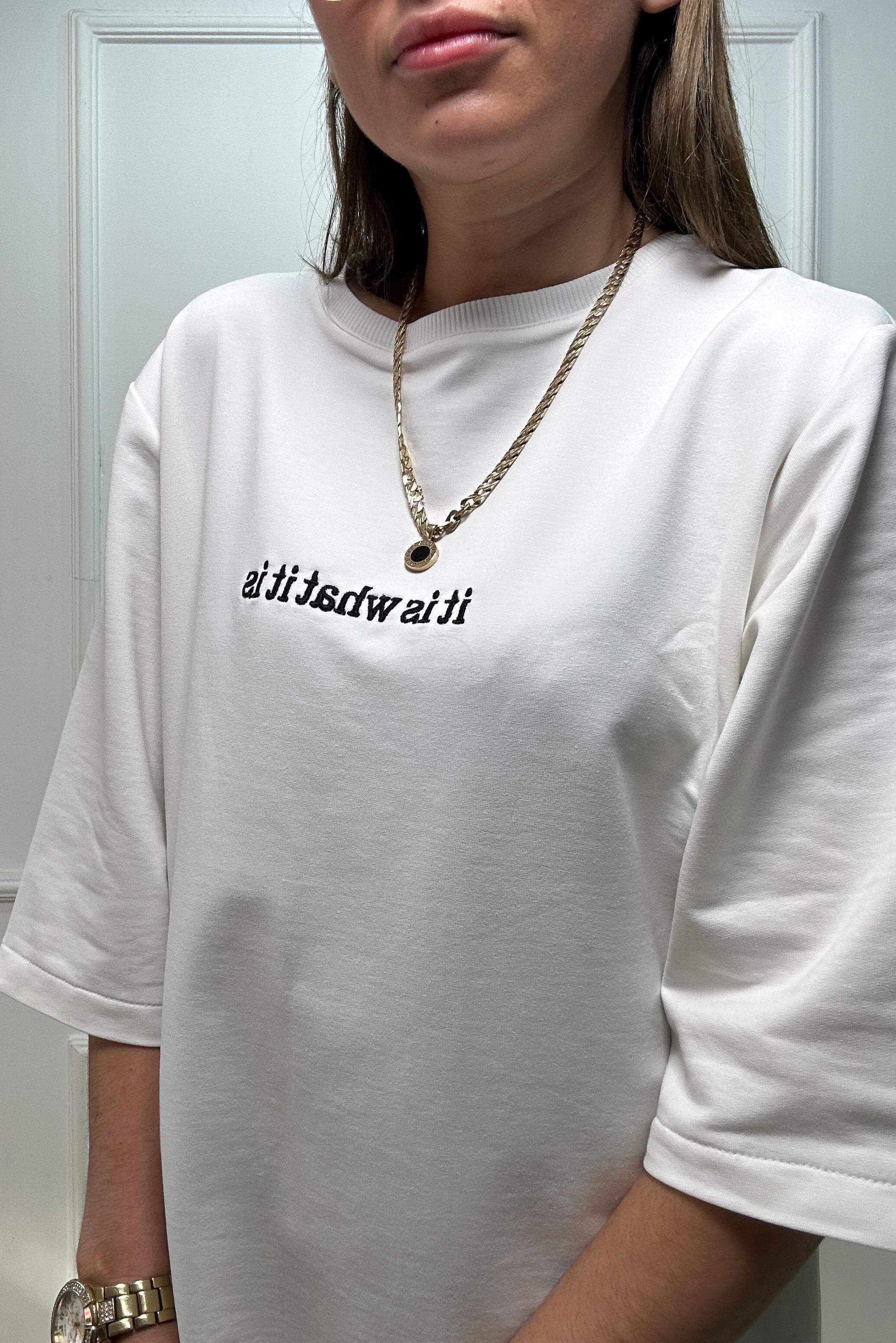 Yazı Nakışlı Beyaz Tunik TshirtTSHİRT
