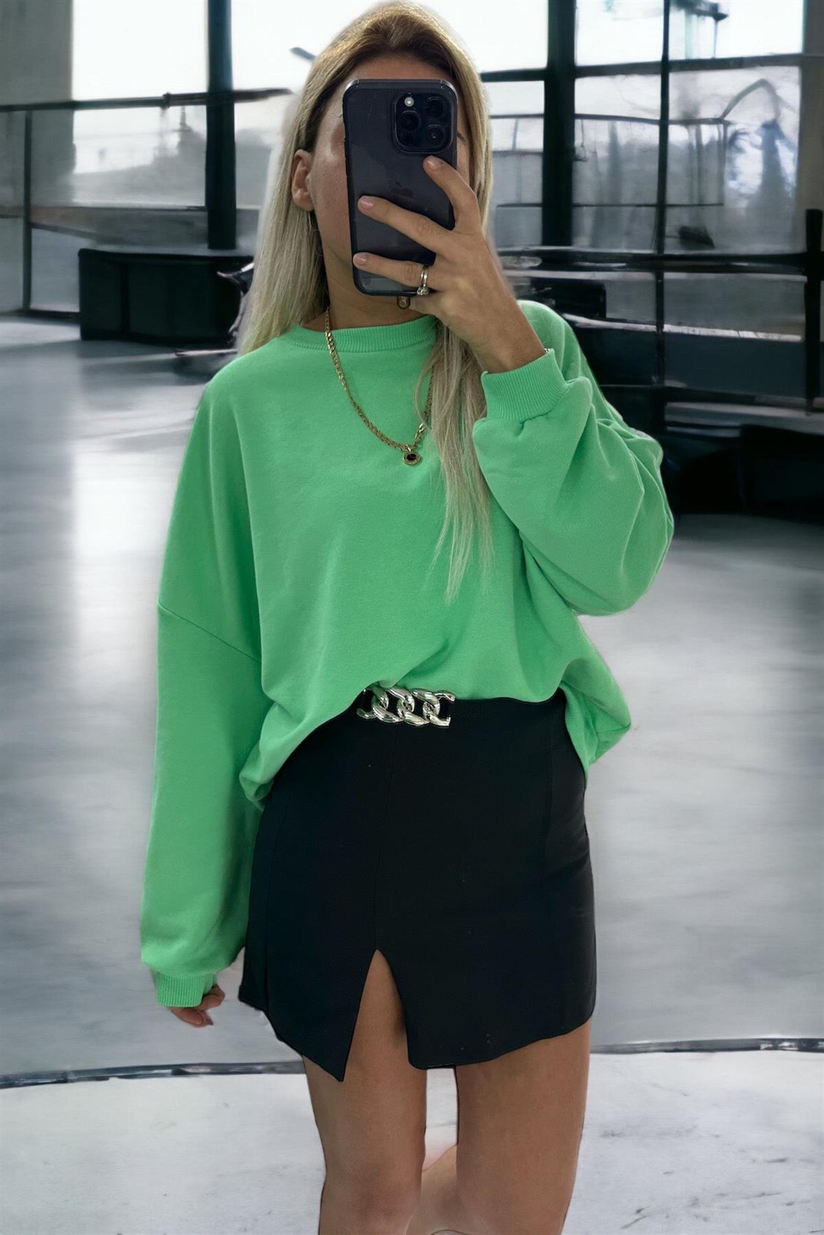 Yeşil Basic SweatshirtSWEATSHİRT