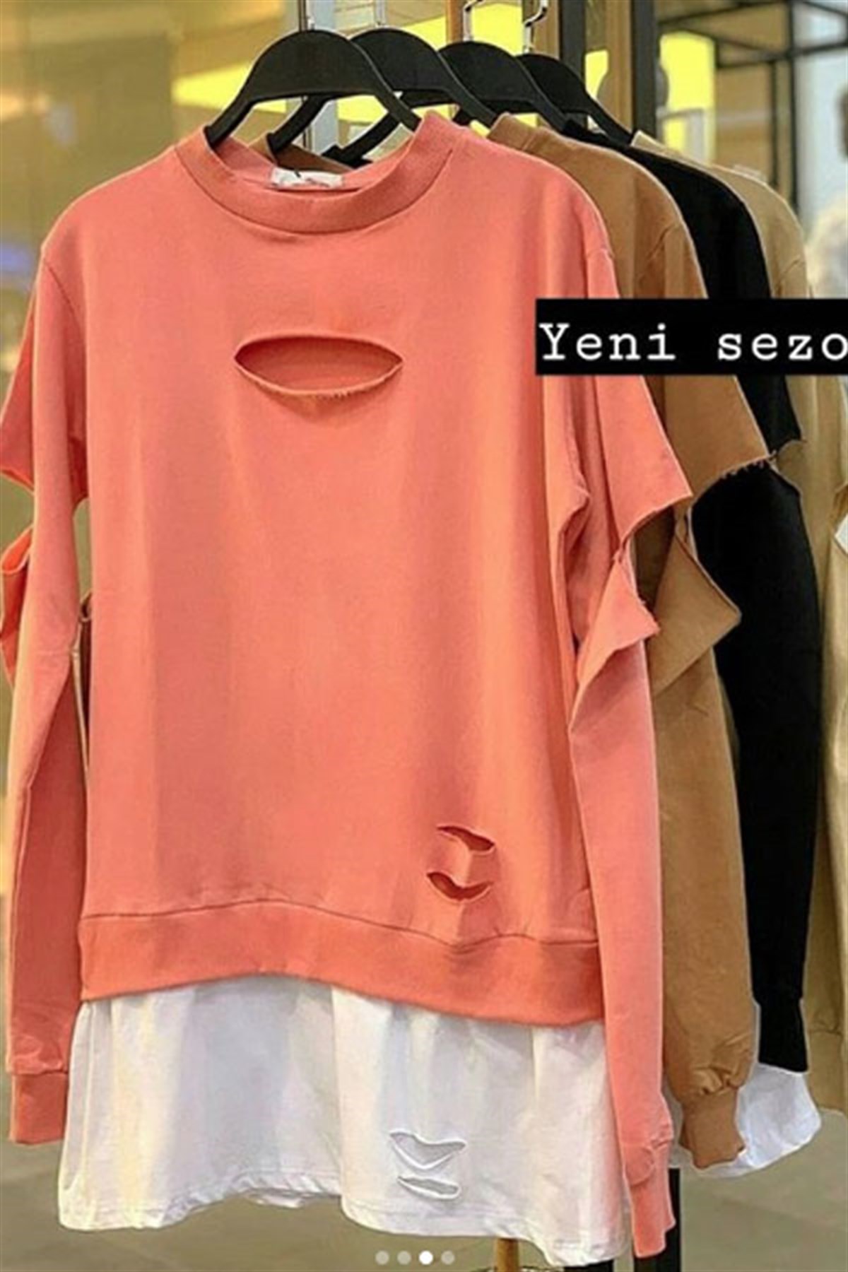Yırtıklı Basic Sweatshirt