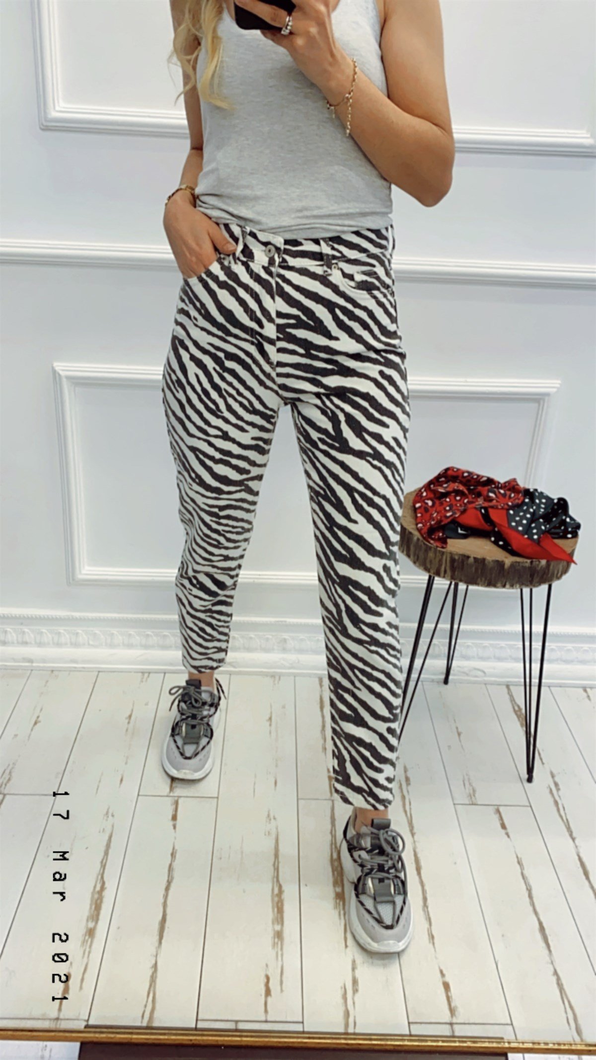 Zebra Mom Kalıp Jean