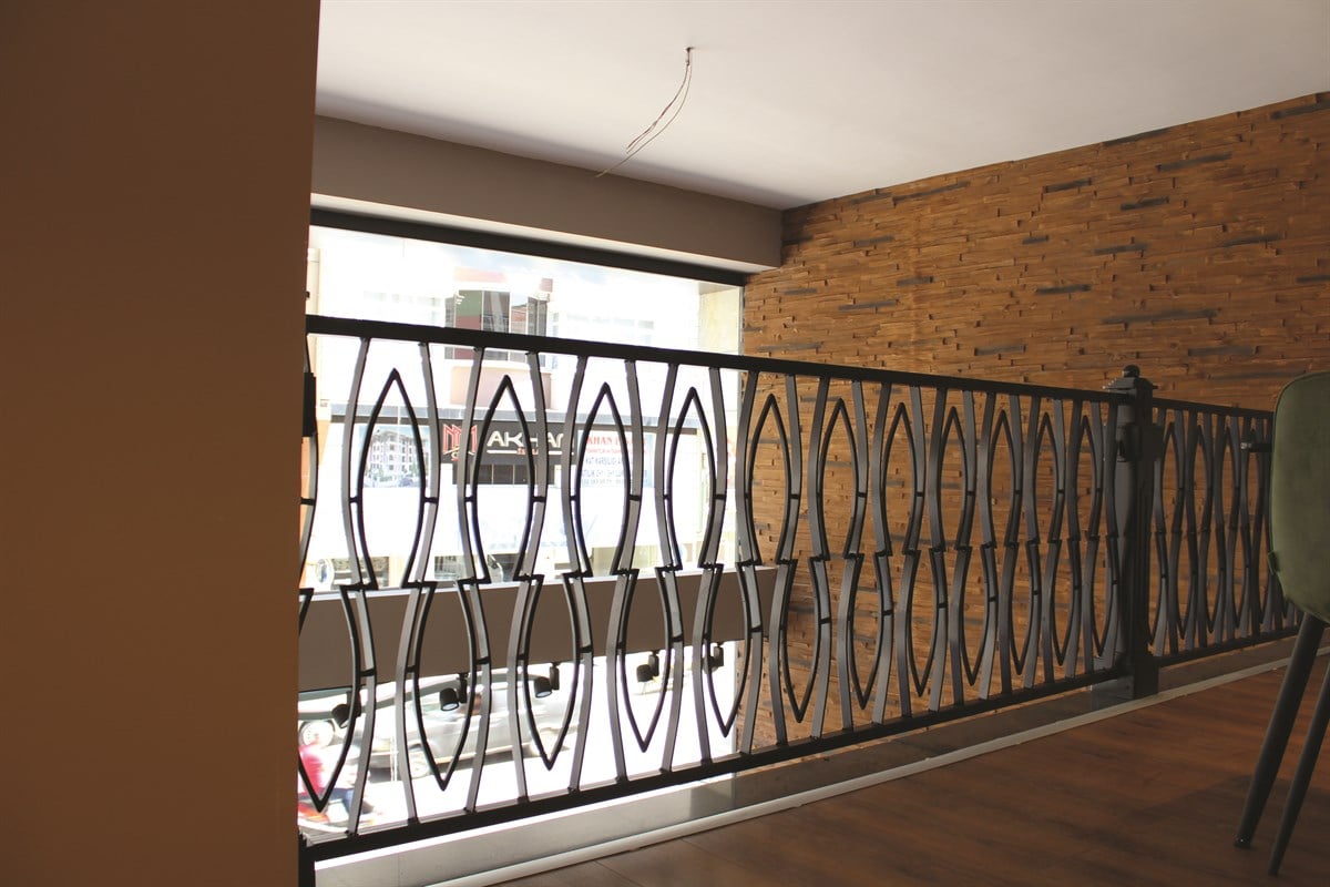 2426 KODLU FERFORJE KORKULUK | WROUGHT IRON RAILING | Fatih Ferforje