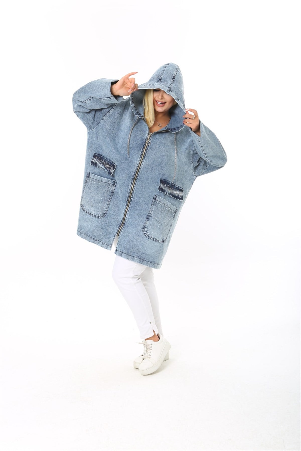 Battal Beden Kapşonlu Denim Kadın Ceket