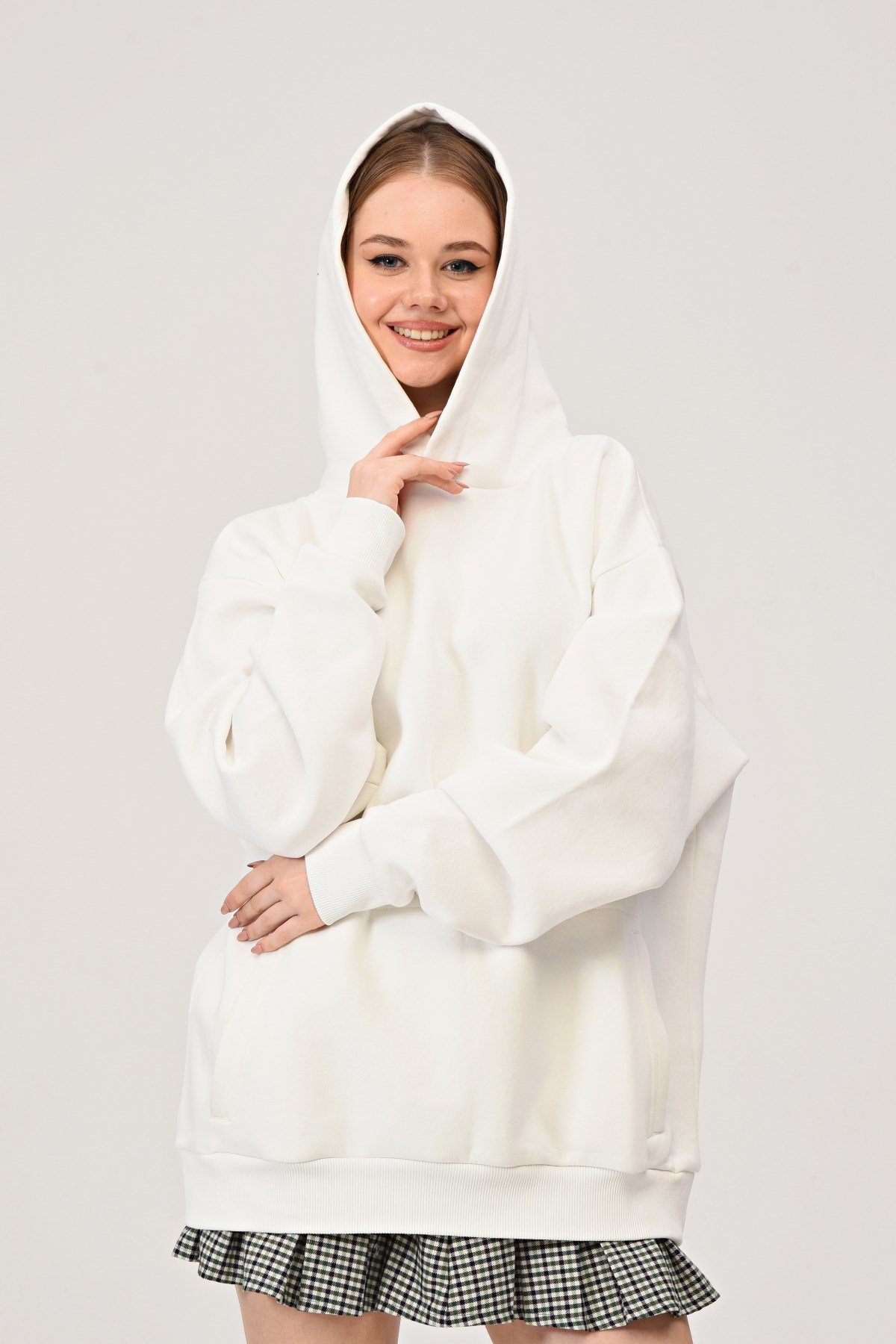 Beyaz Oversize Unisex Sweatshirt