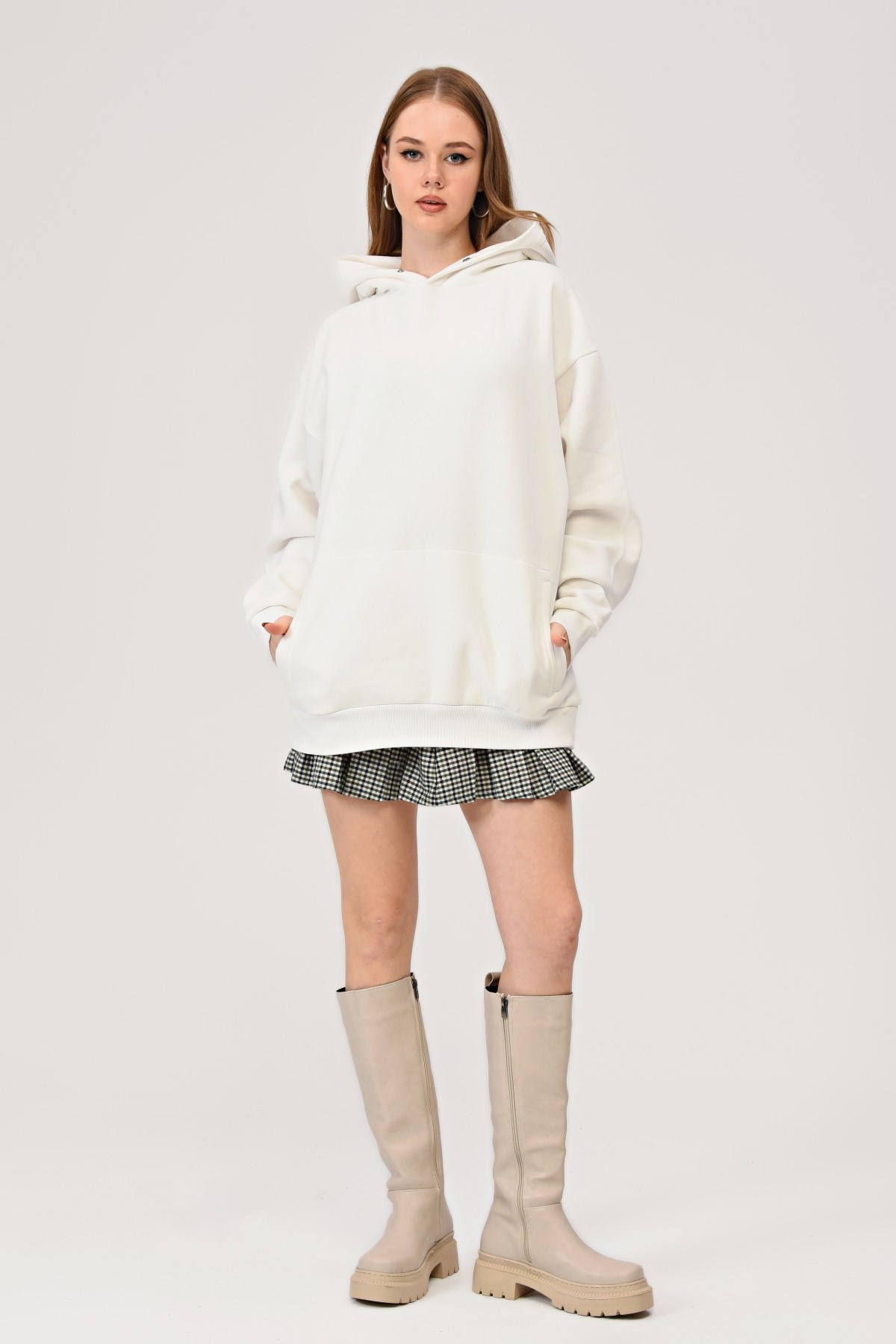 Beyaz Oversize Unisex Sweatshirt