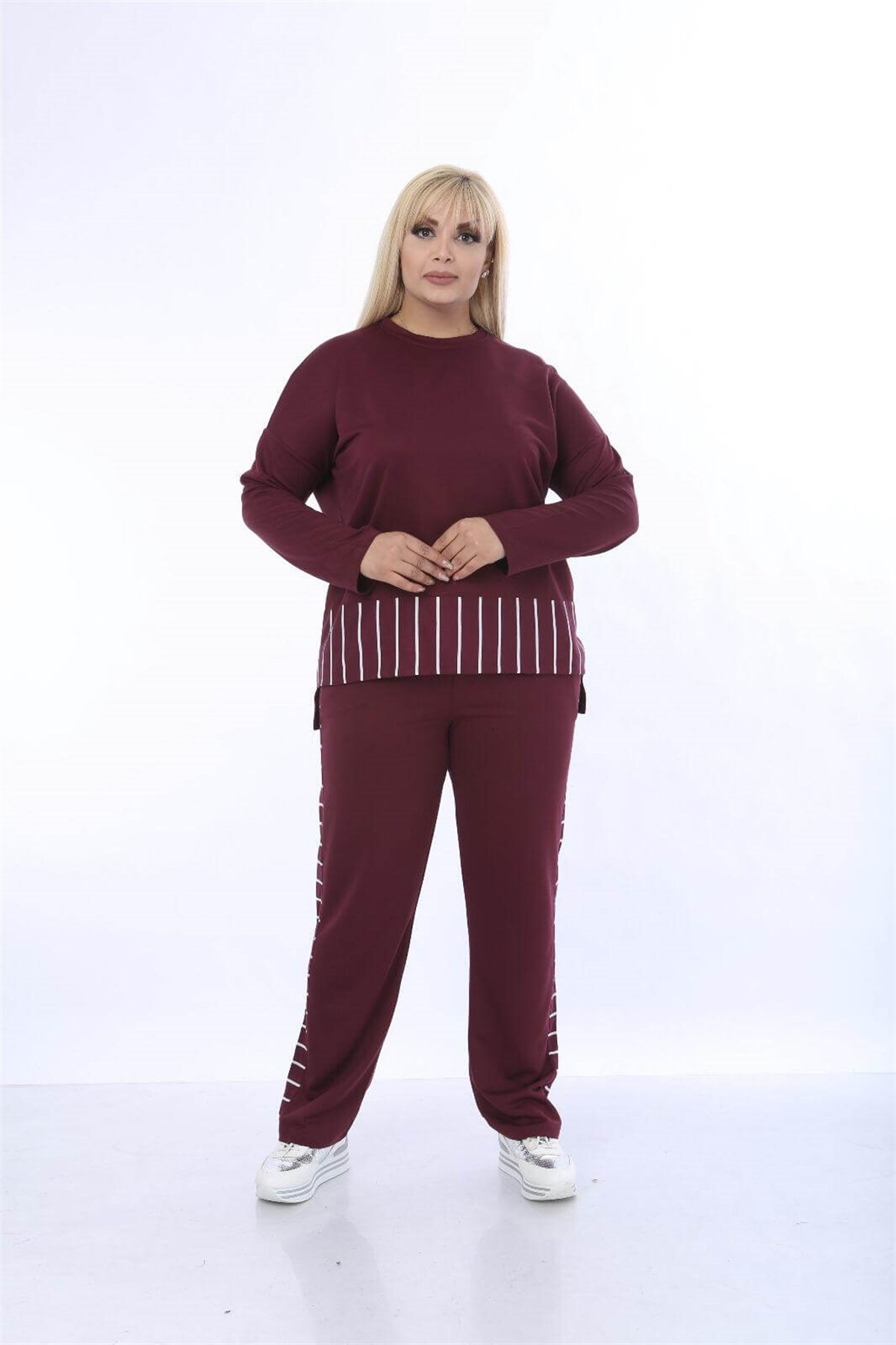 Bordo Çizgi Şeritli Büyük Beden Eşofman Takımı