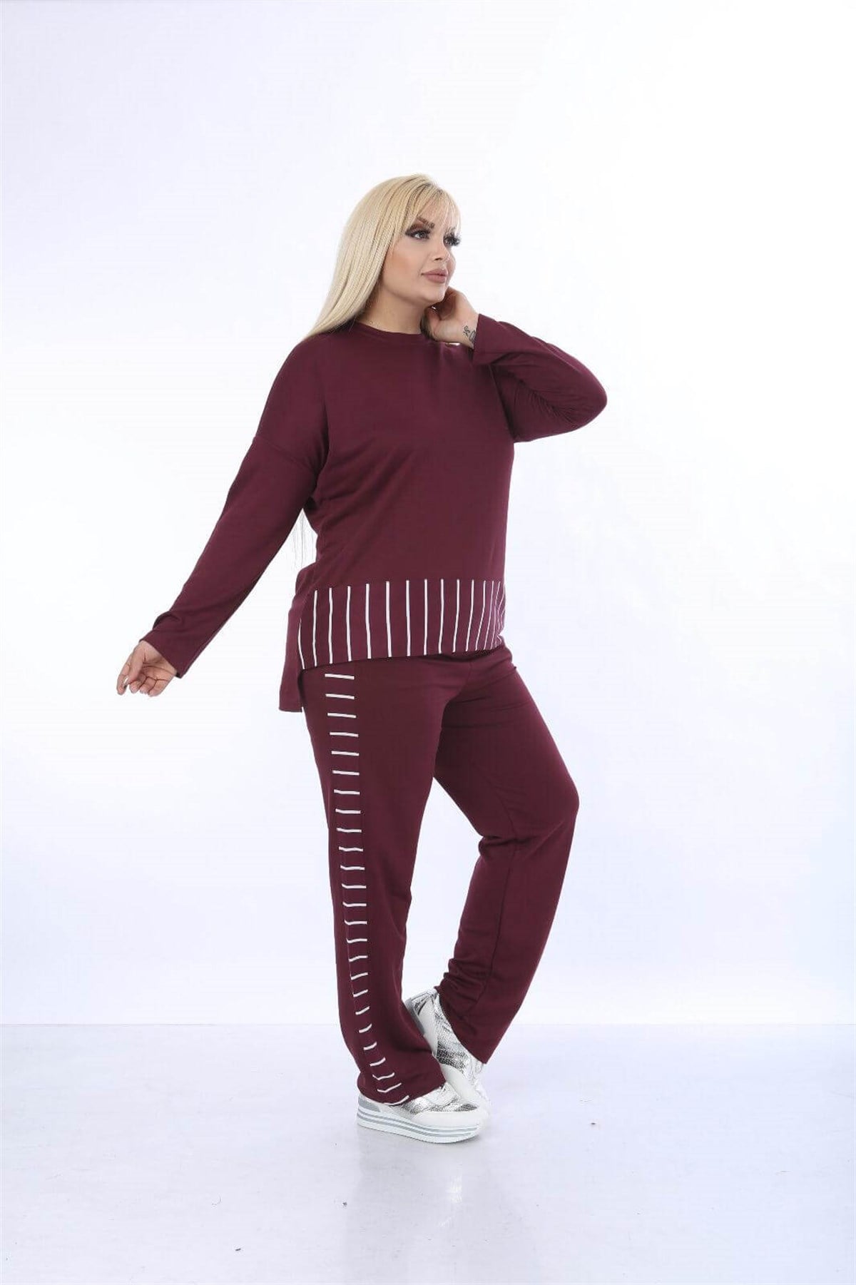 Bordo Çizgi Şeritli Büyük Beden Eşofman Takımı