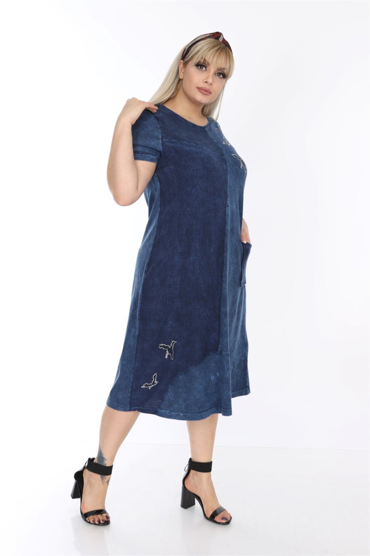 Büyük beden mavi yıkamalı kumaş  elbise