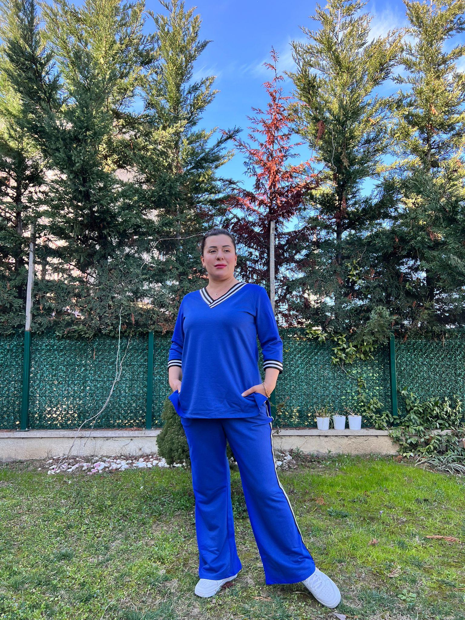 Büyük Beden Şeritli Alt-Üst Örme Takım