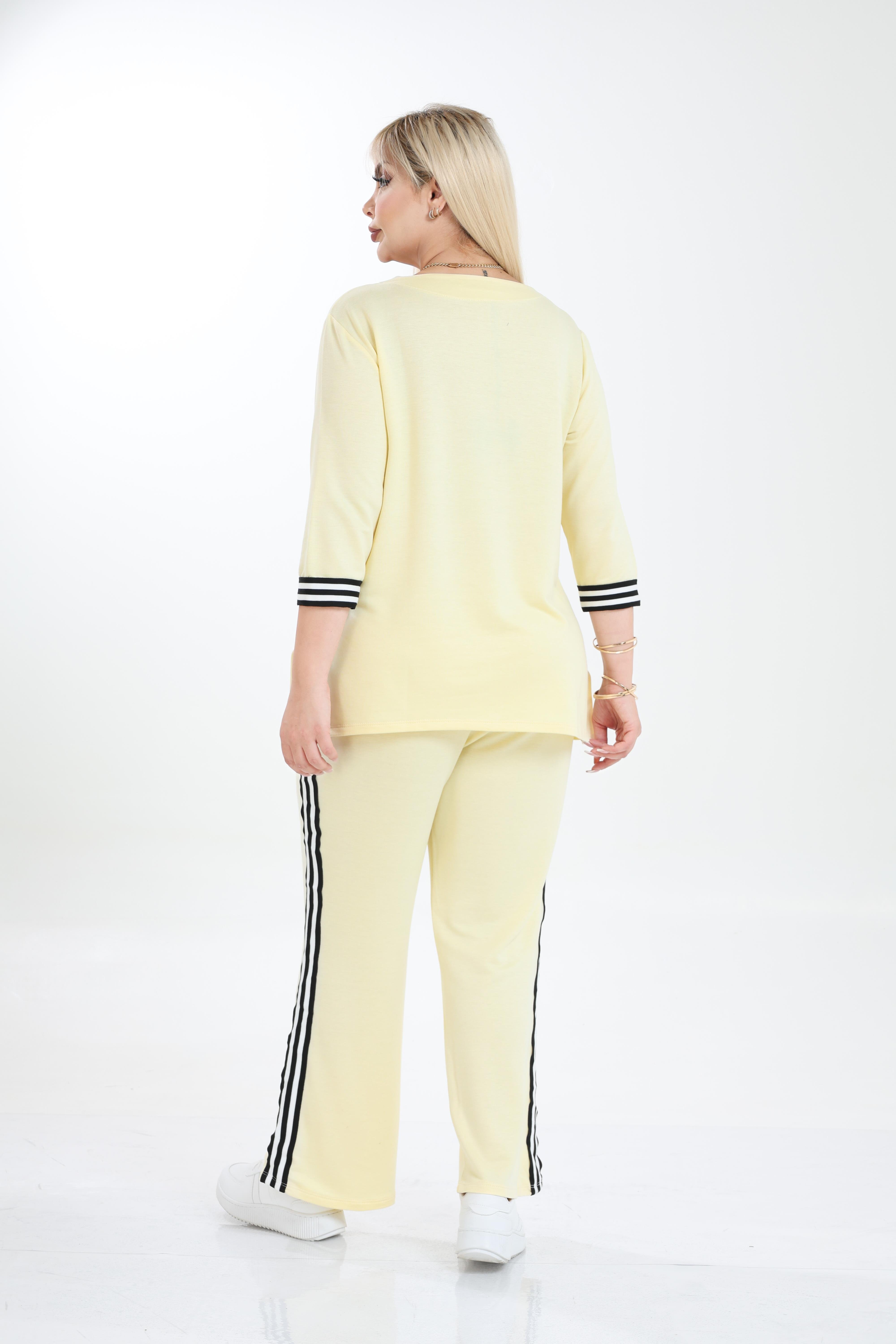 Büyük Beden Şeritli Alt-Üst Örme Takım