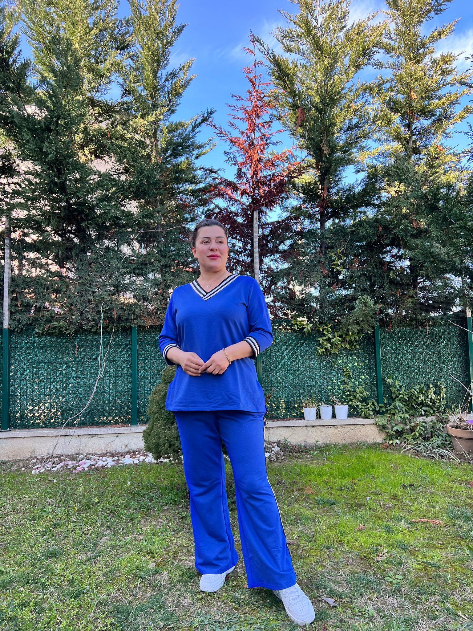 Büyük Beden Şeritli Alt-Üst Örme Takım