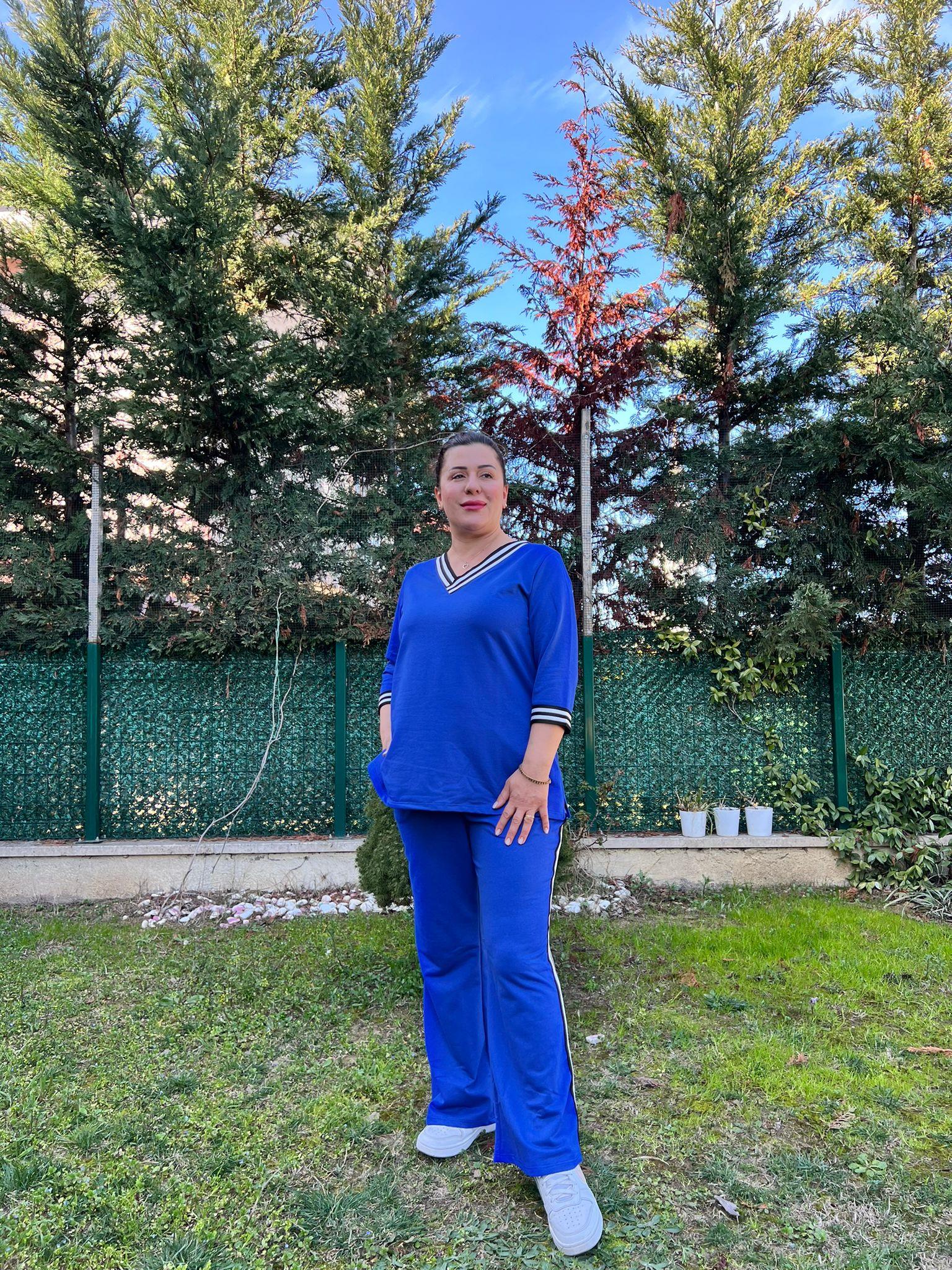 Büyük Beden Şeritli Alt-Üst Örme Takım