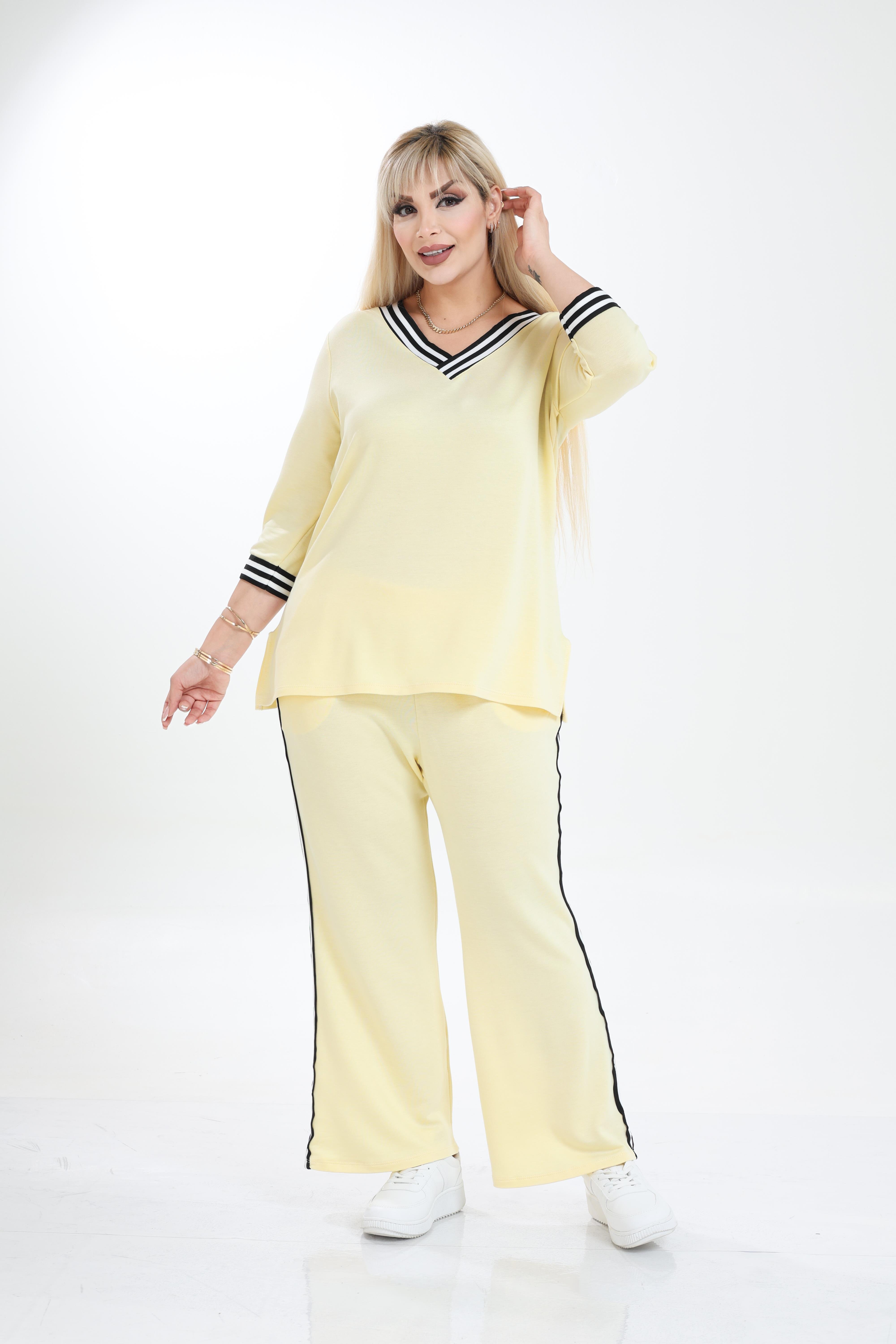 Büyük Beden Şeritli Alt-Üst Örme Takım