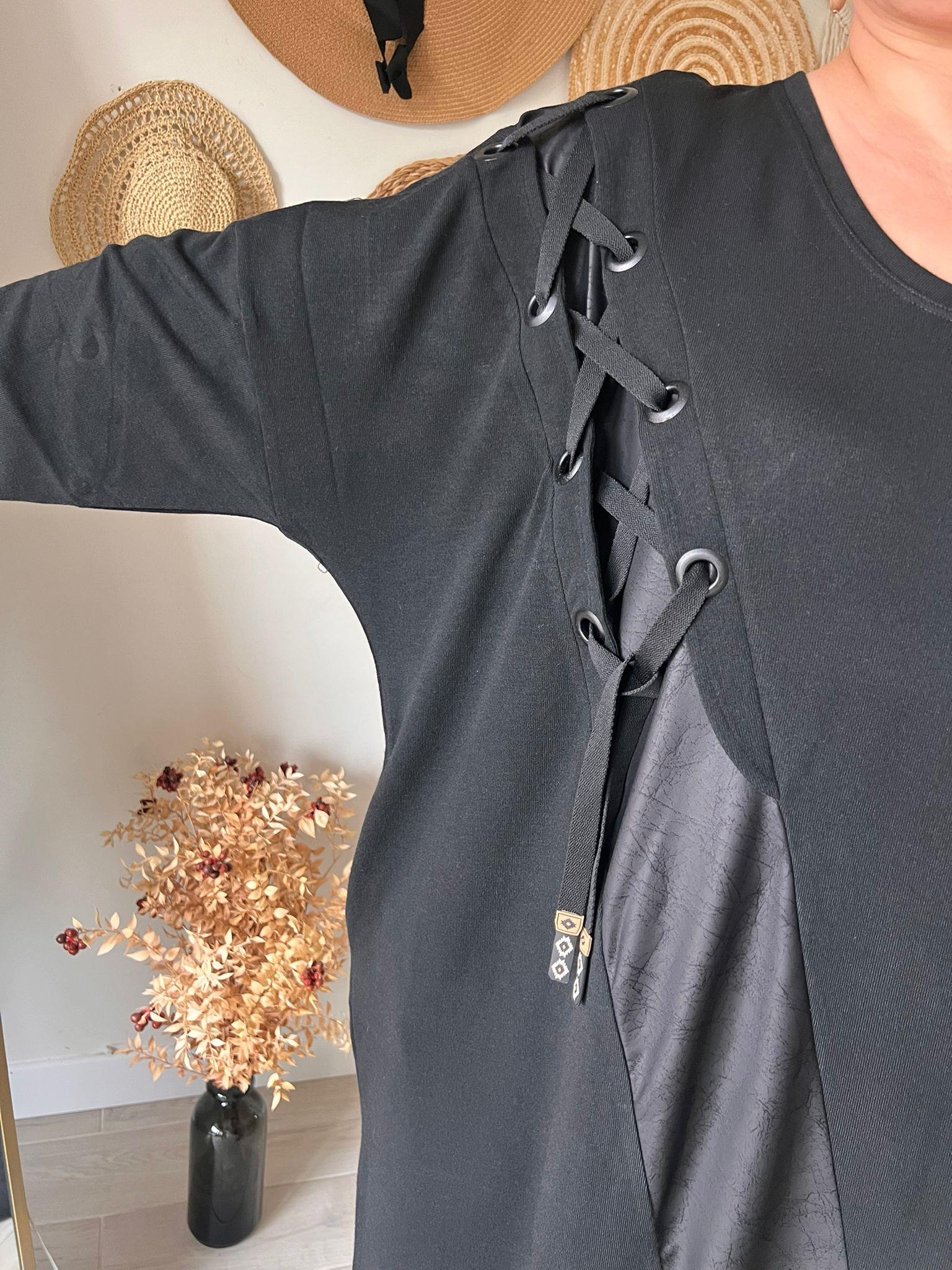 Çilek Kumaş Deri Detaylı Oversize Rahat Kalıp Elbise | Mjora Butik