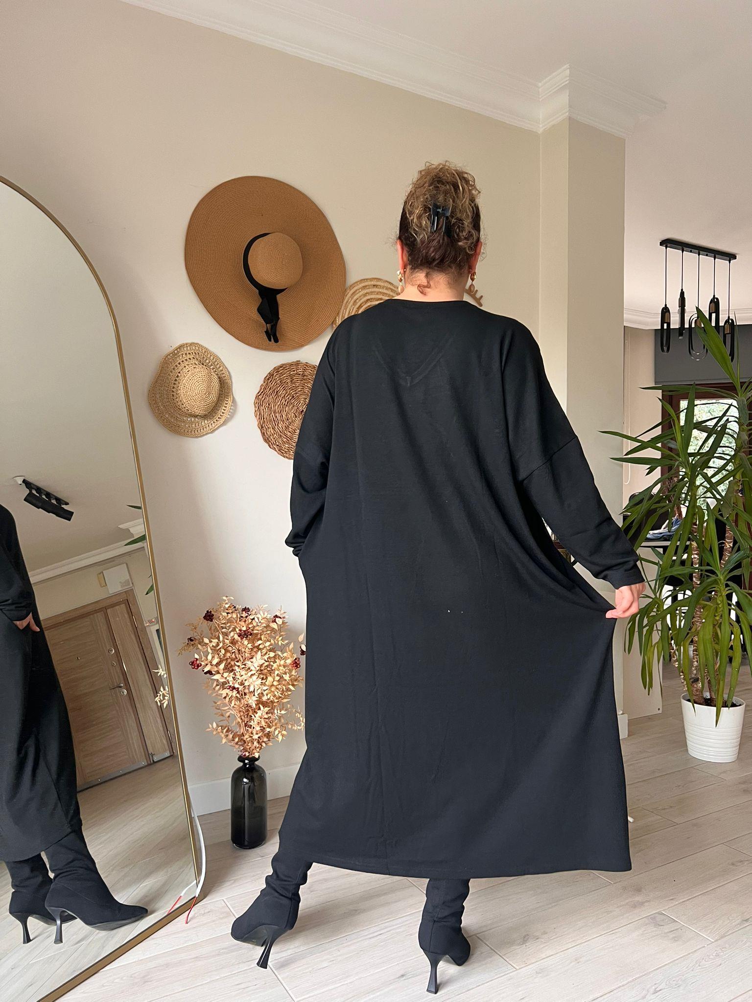 Çilek Kumaş Deri Detaylı Oversize Rahat Kalıp Elbise | Mjora Butik