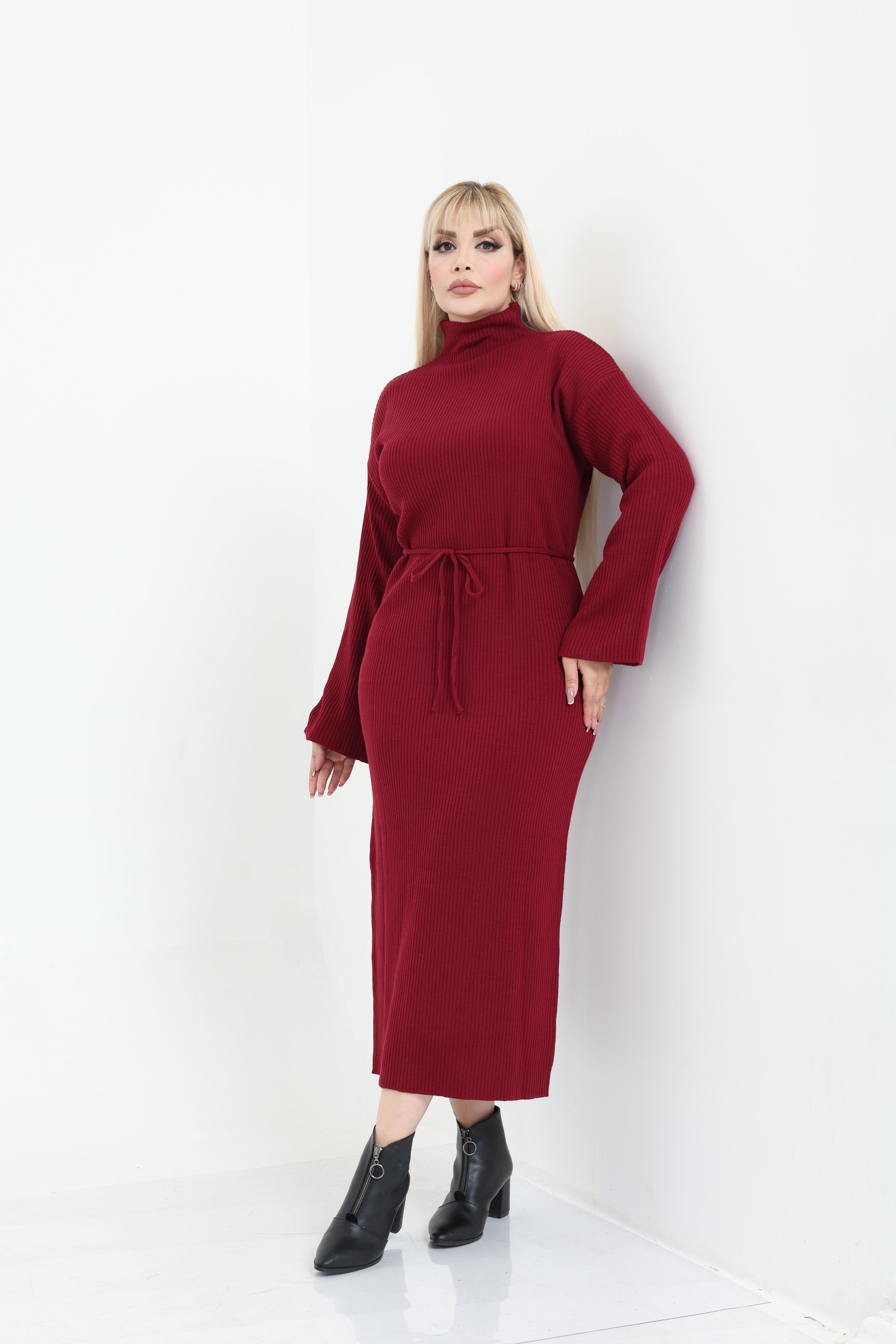 Dik Yaka Geniş Kol Triko Örme Elbise