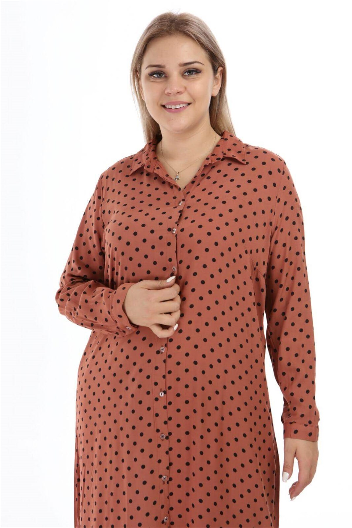 Kiremit Puantiyeli Dokuma Boydan Düğmeli Büyük Beden Gömlek 