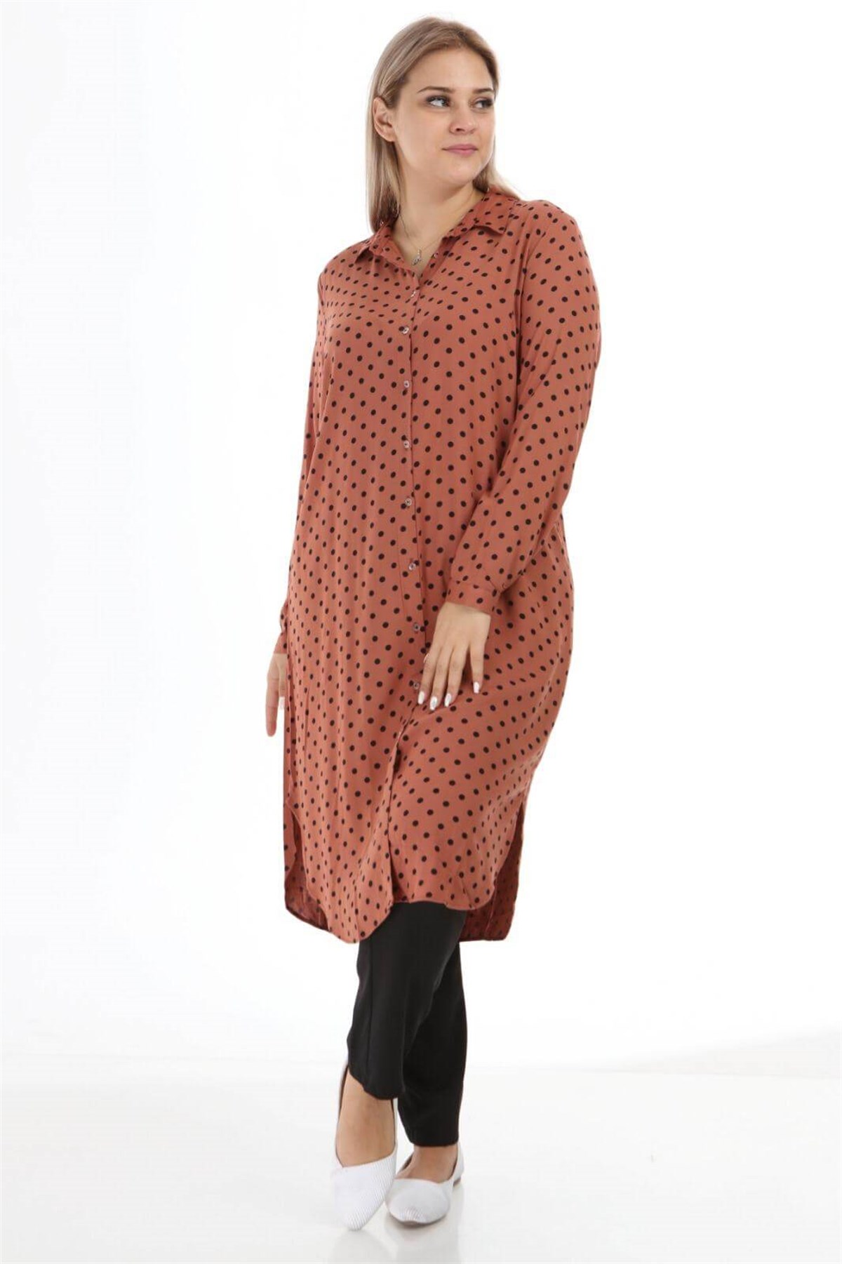 Kiremit Puantiyeli Dokuma Boydan Düğmeli Büyük Beden Gömlek 