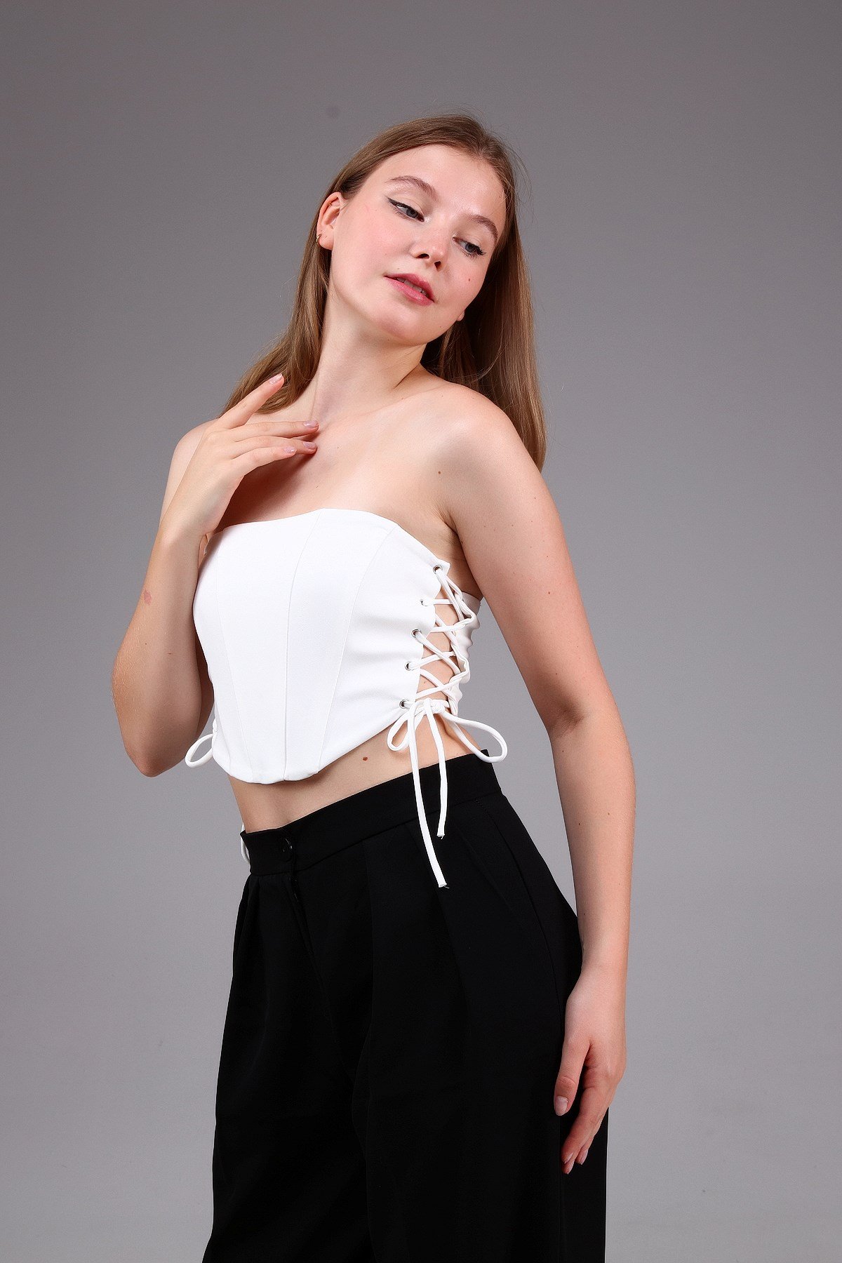 Korse Görünümlü Crop Top