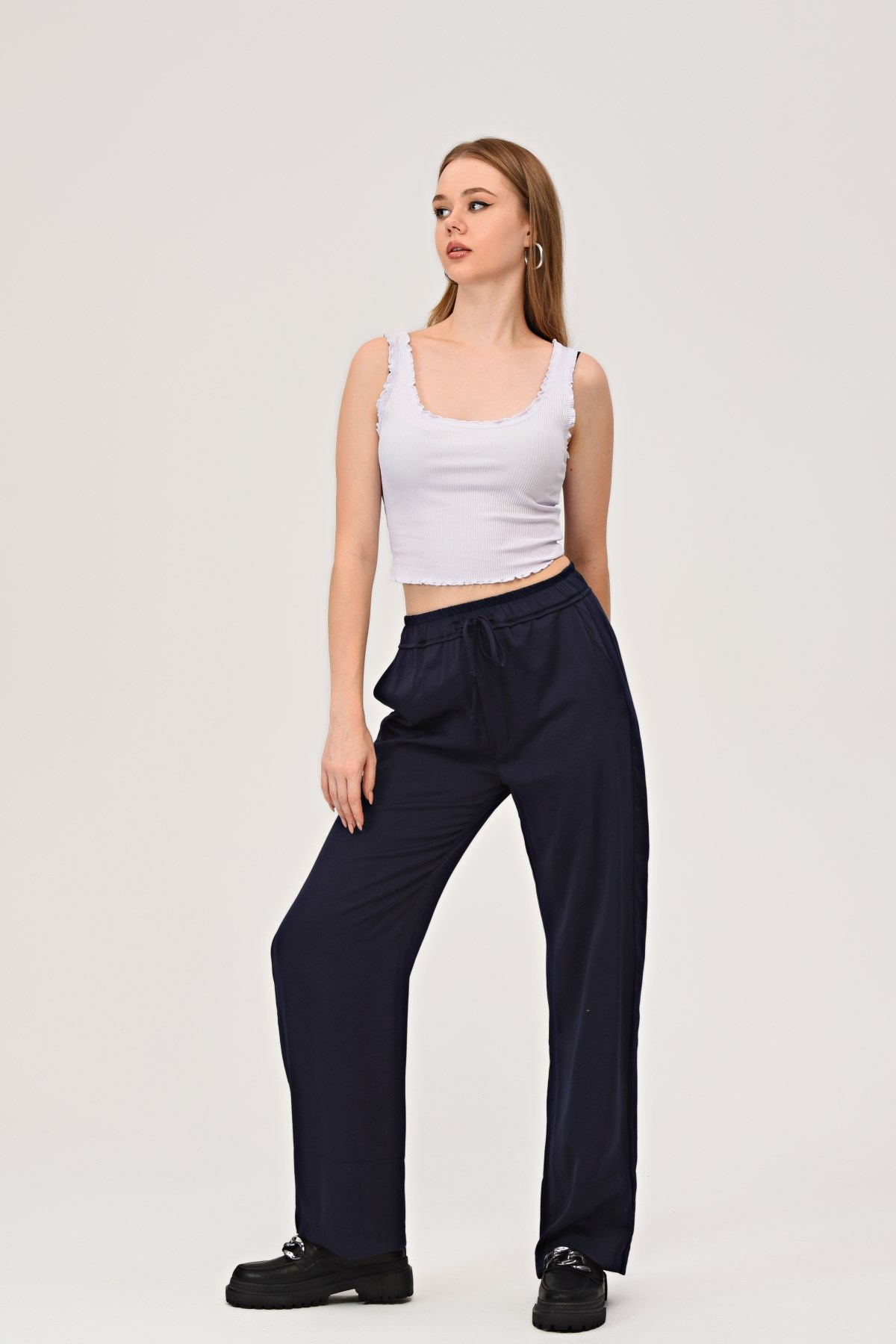 Lacivert Uzun Paça Saten Pantalon
