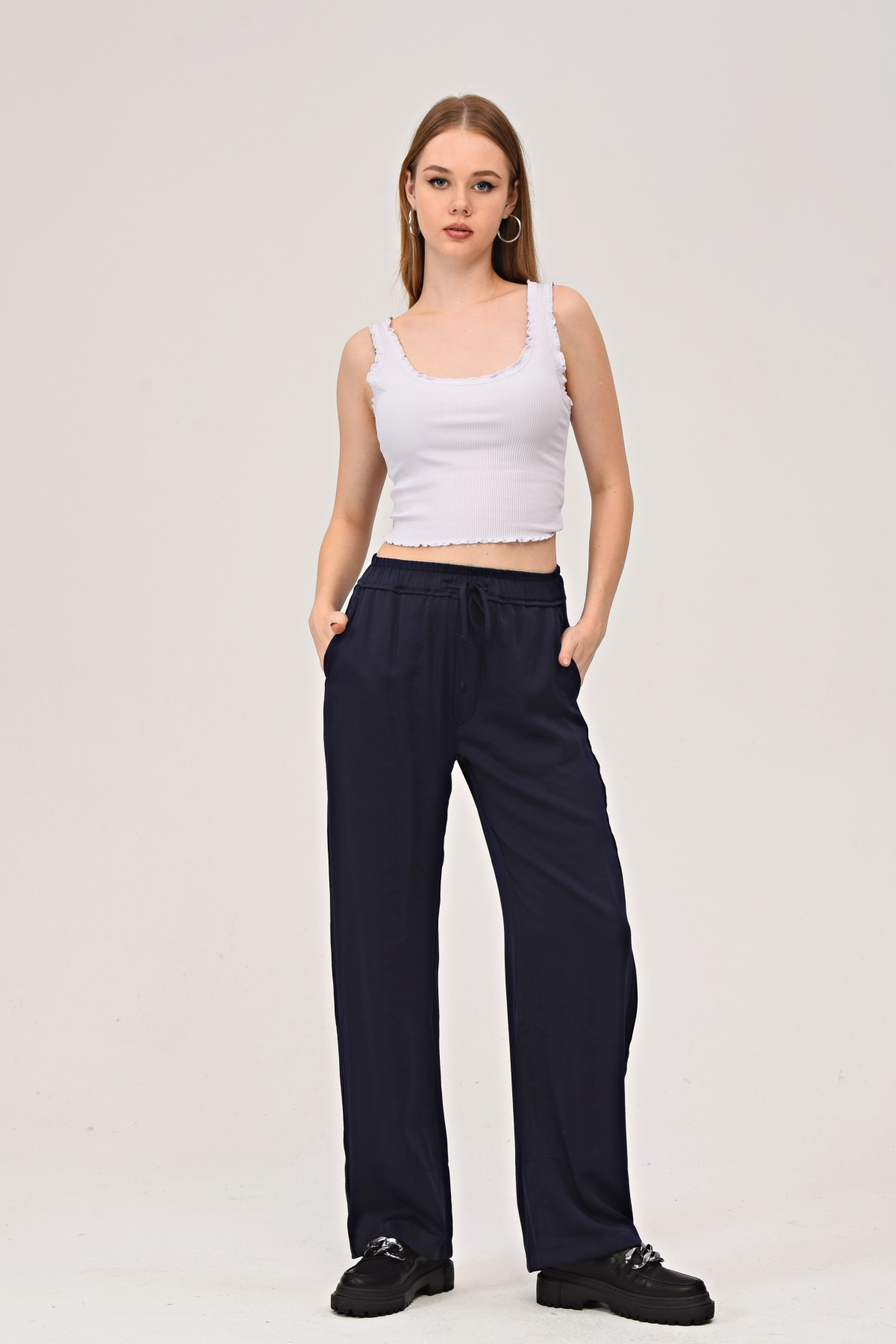 Lacivert Uzun Paça Saten Pantalon