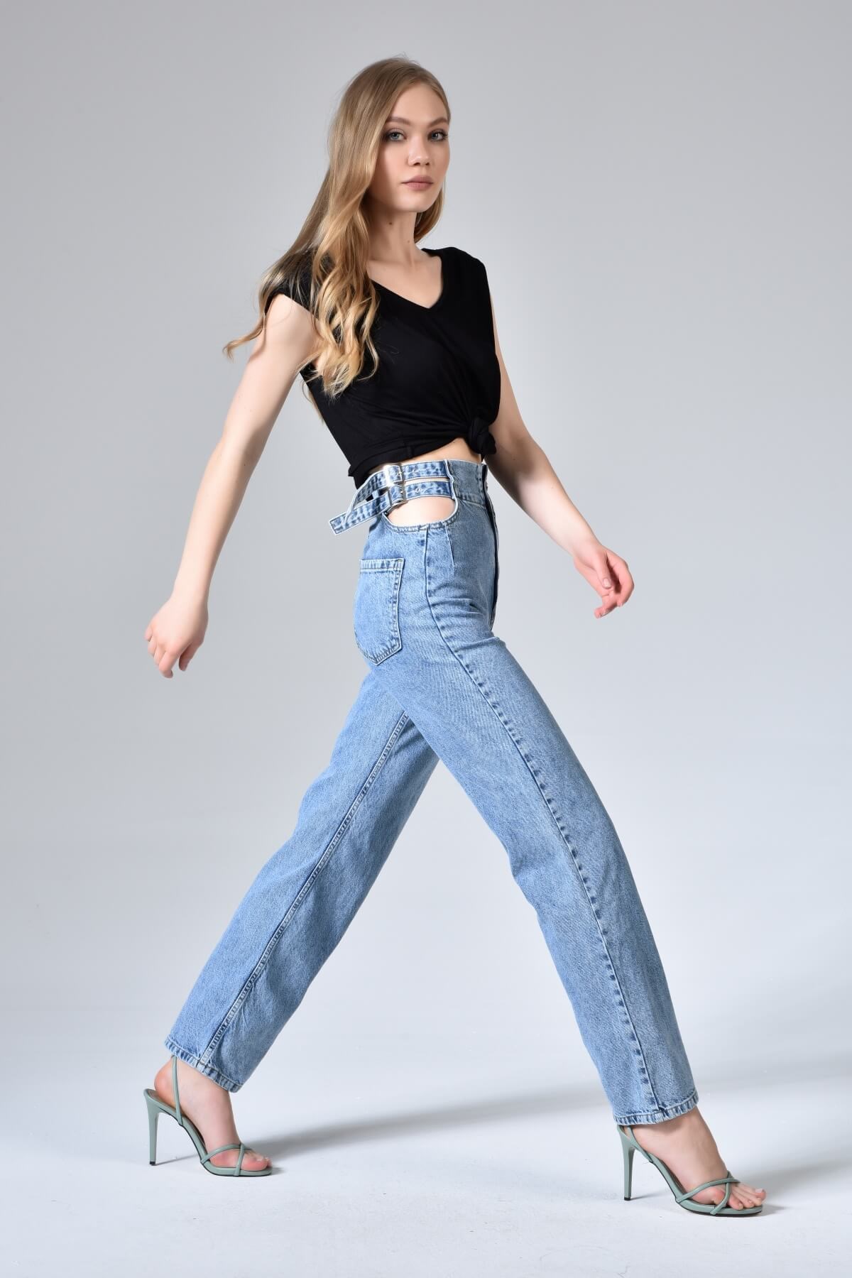 MaVİ Çift Kemerli Pencereli Straight Fit Jean 