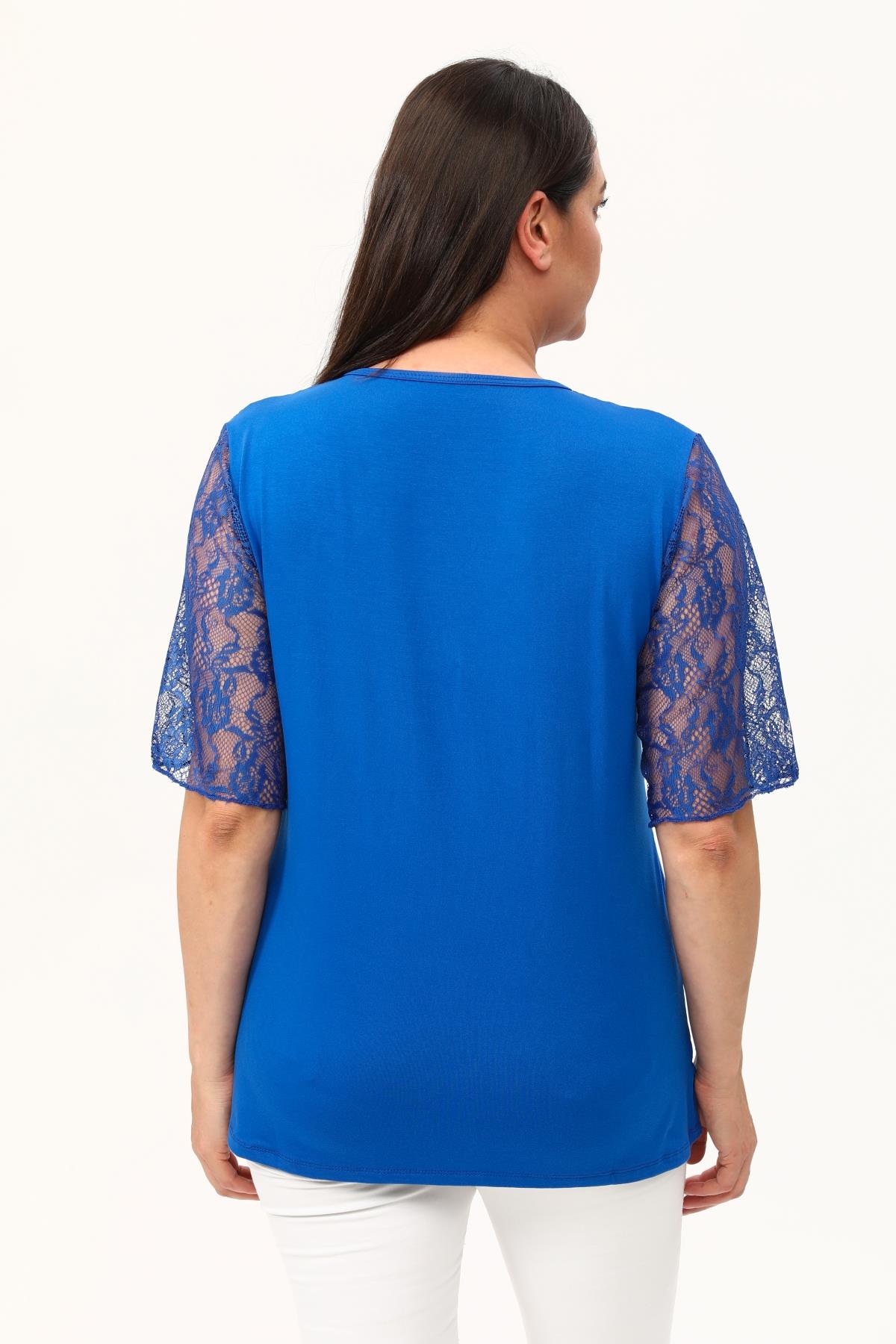 Mavi Kalp Yaka Büyükbeden Dantel Bluz