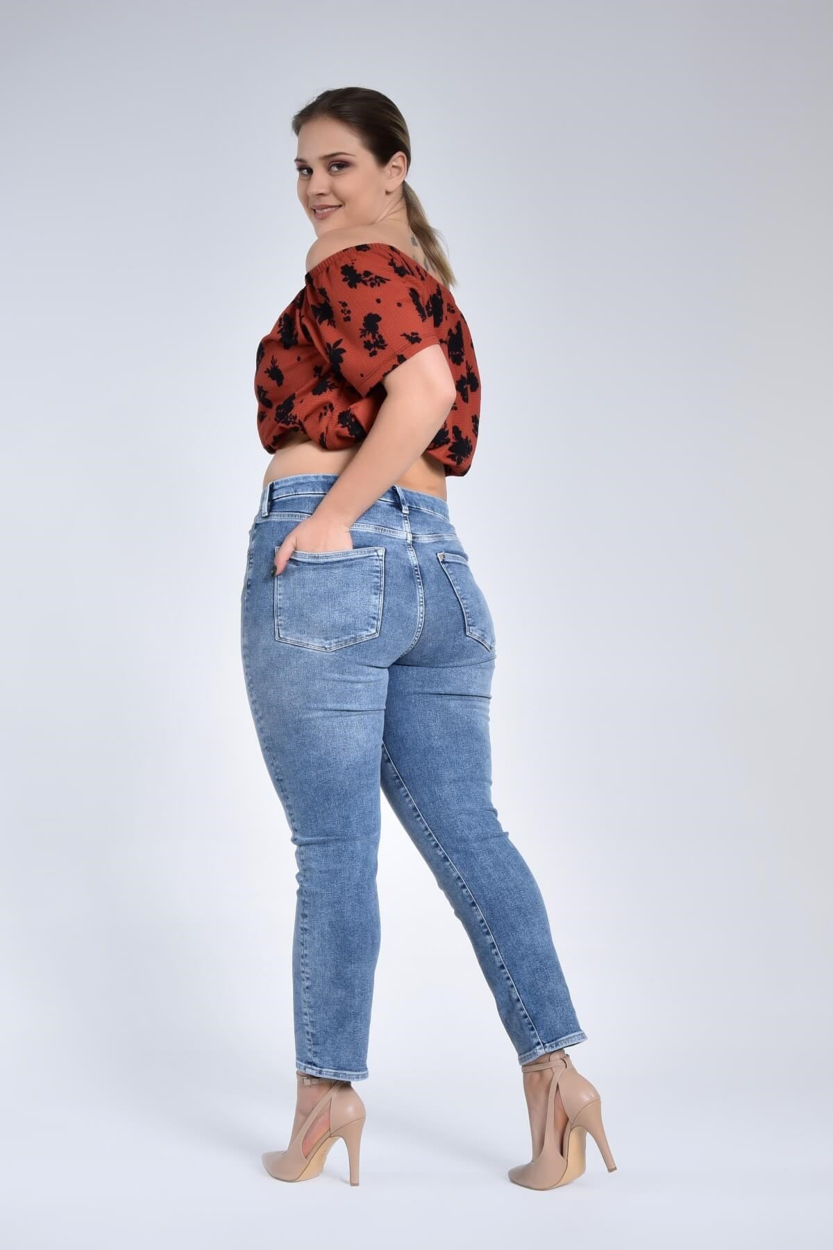 Mavi Mom Jean Büyükbeden Pantolon 