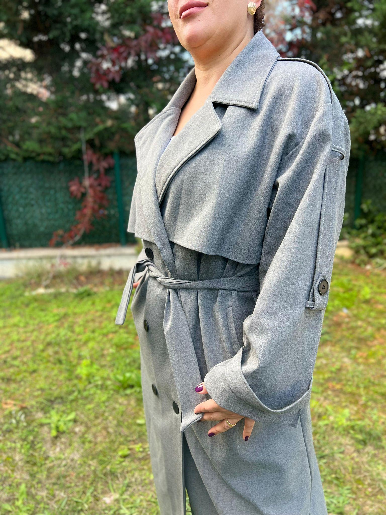 Oversize Astarlı Büyük Beden Trençkot | Mjora Butik