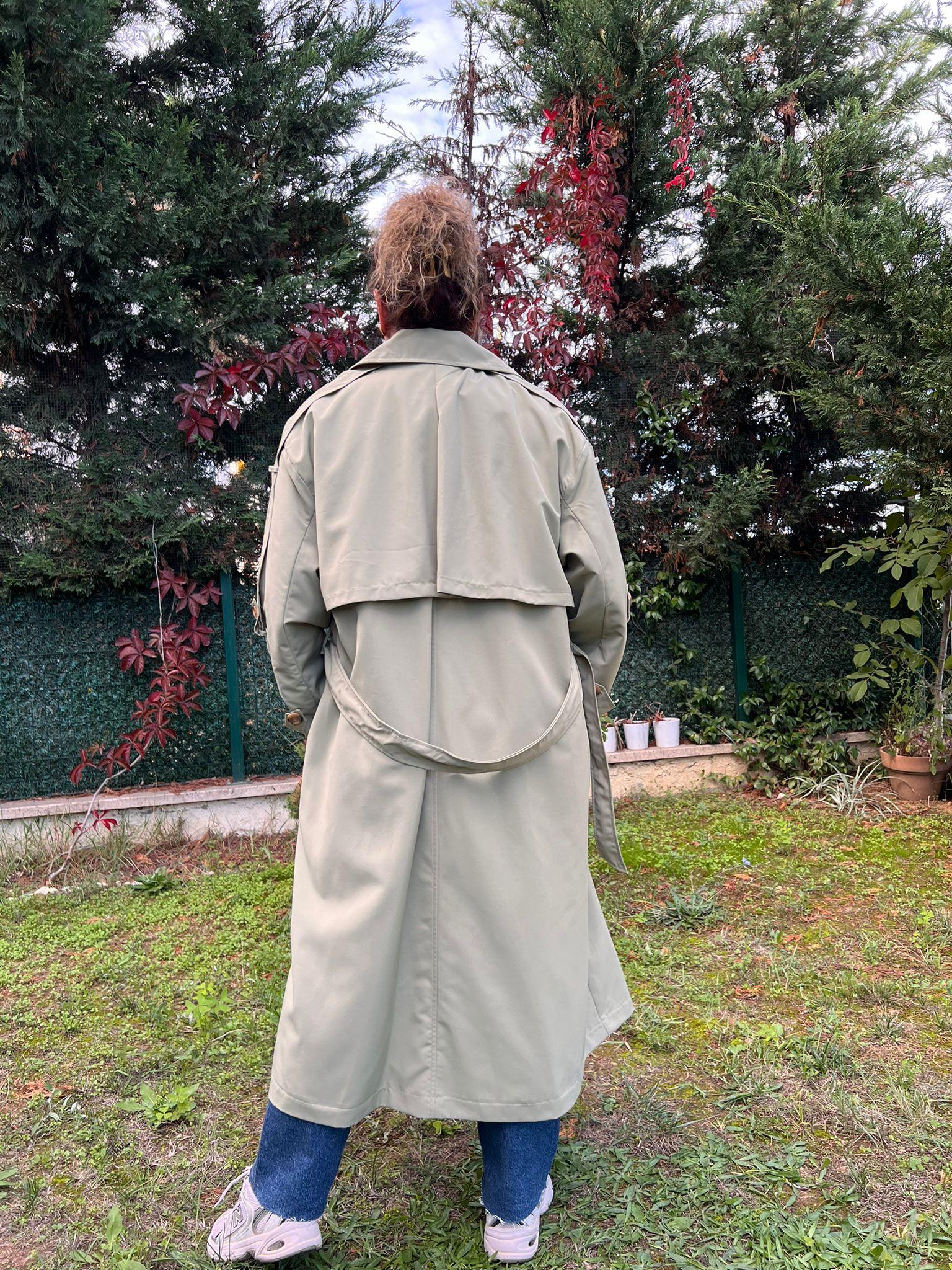 Oversize Rahat Kalıp Büyük Beden Astarlı Trençkot | Mjora Butik