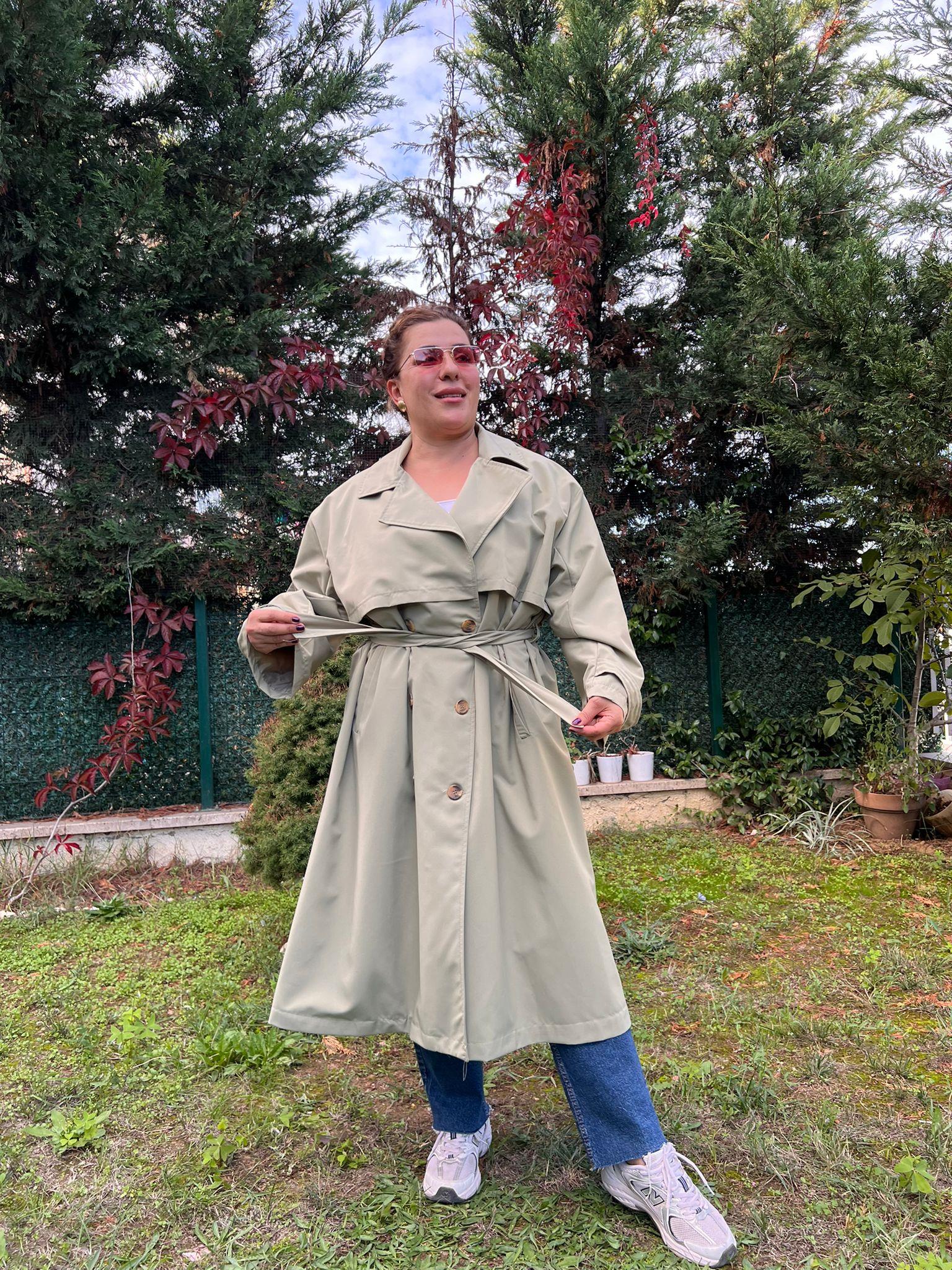 Oversize Rahat Kalıp Büyük Beden Astarlı Trençkot | Mjora Butik